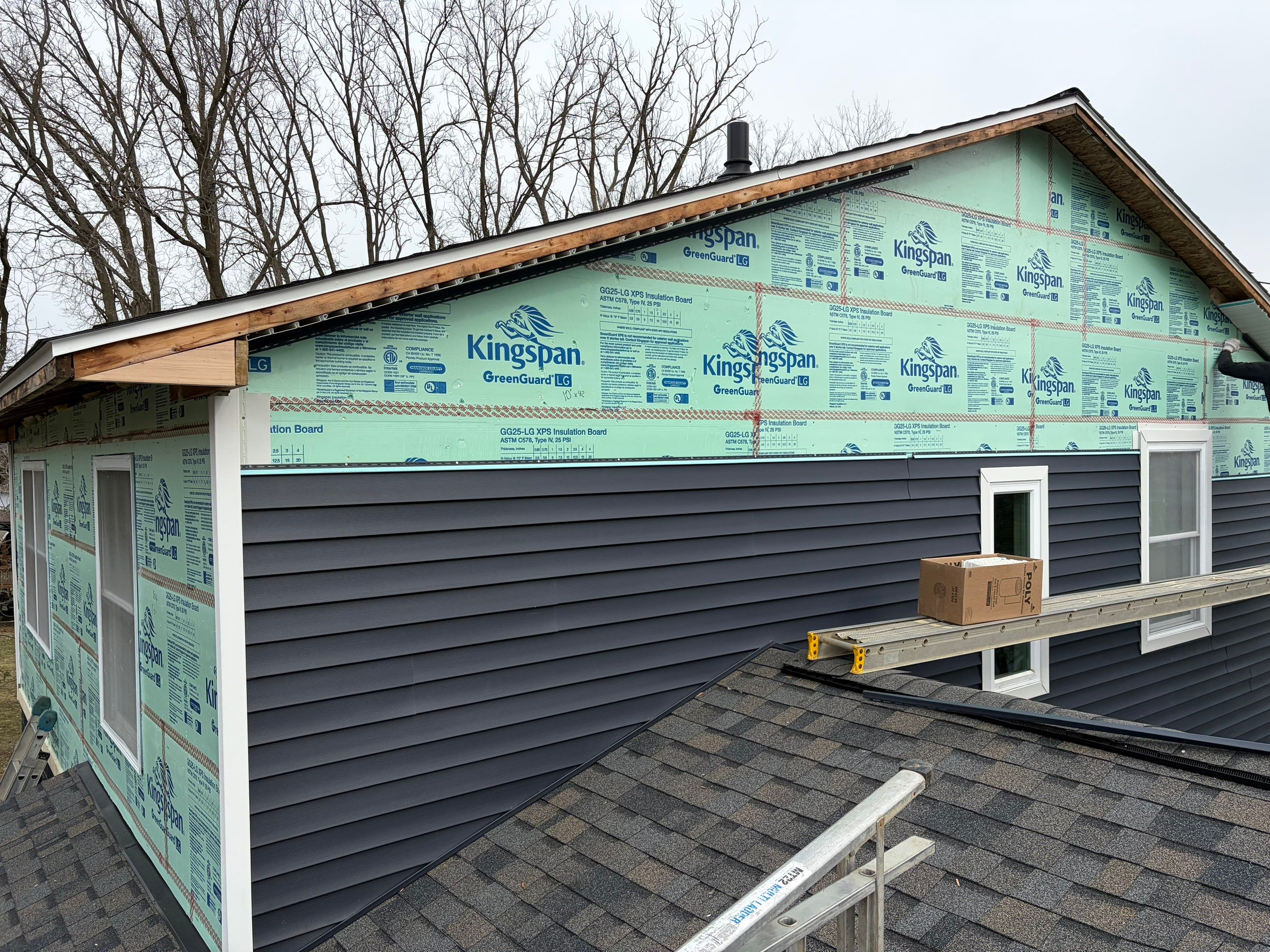 Siding Replacement using Alside Charter Oak D4.5" by 180 Contractors