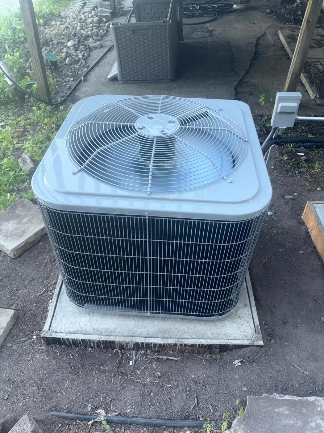Twin Carrier Comfort 14 Central Air Conditioner Installation – Des Plaines, IL | GSHA Services, LTD by GSHA Services LTD