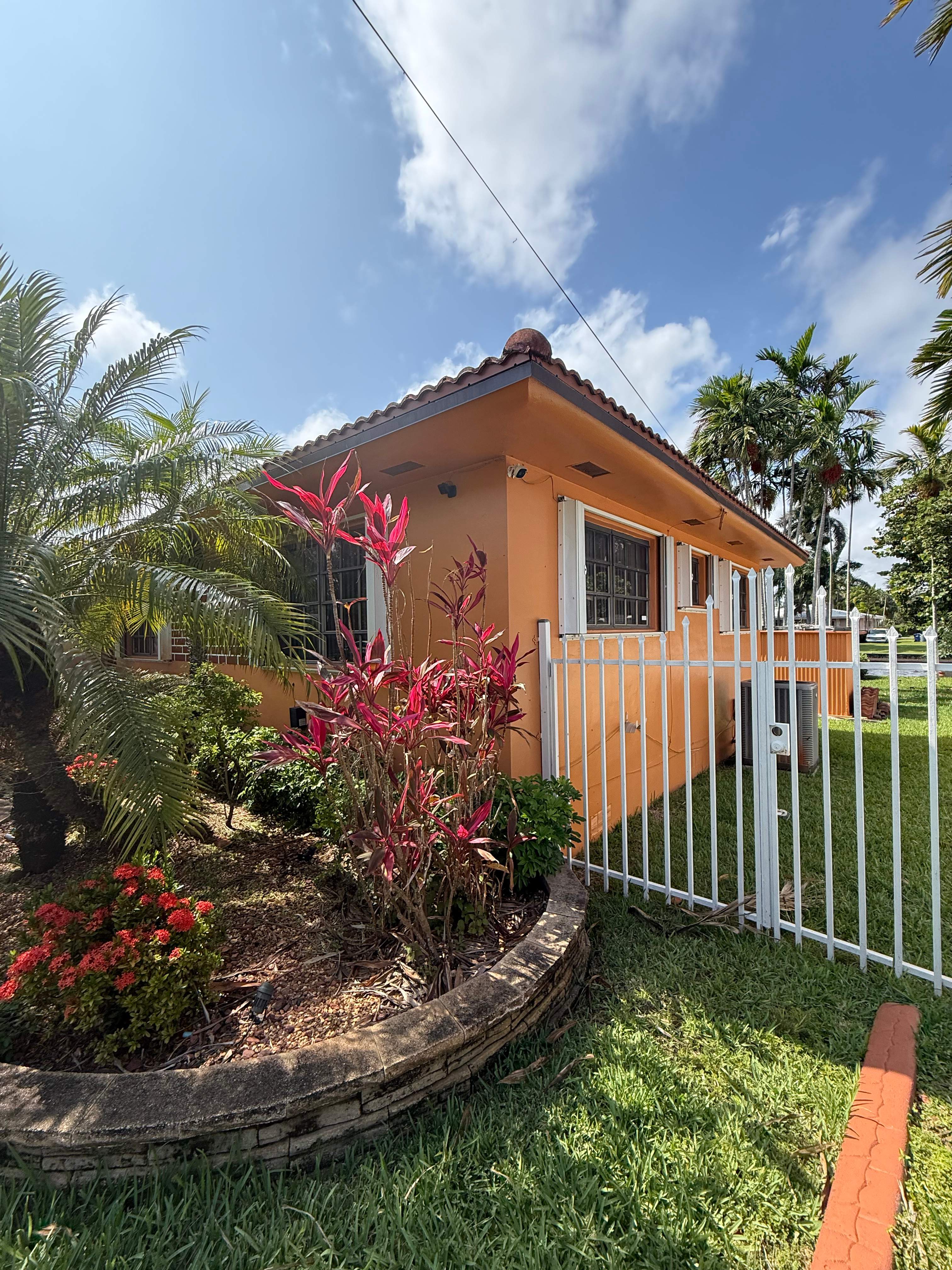 Beth Studenberg by Fresh Coat Painters of Miami Beach