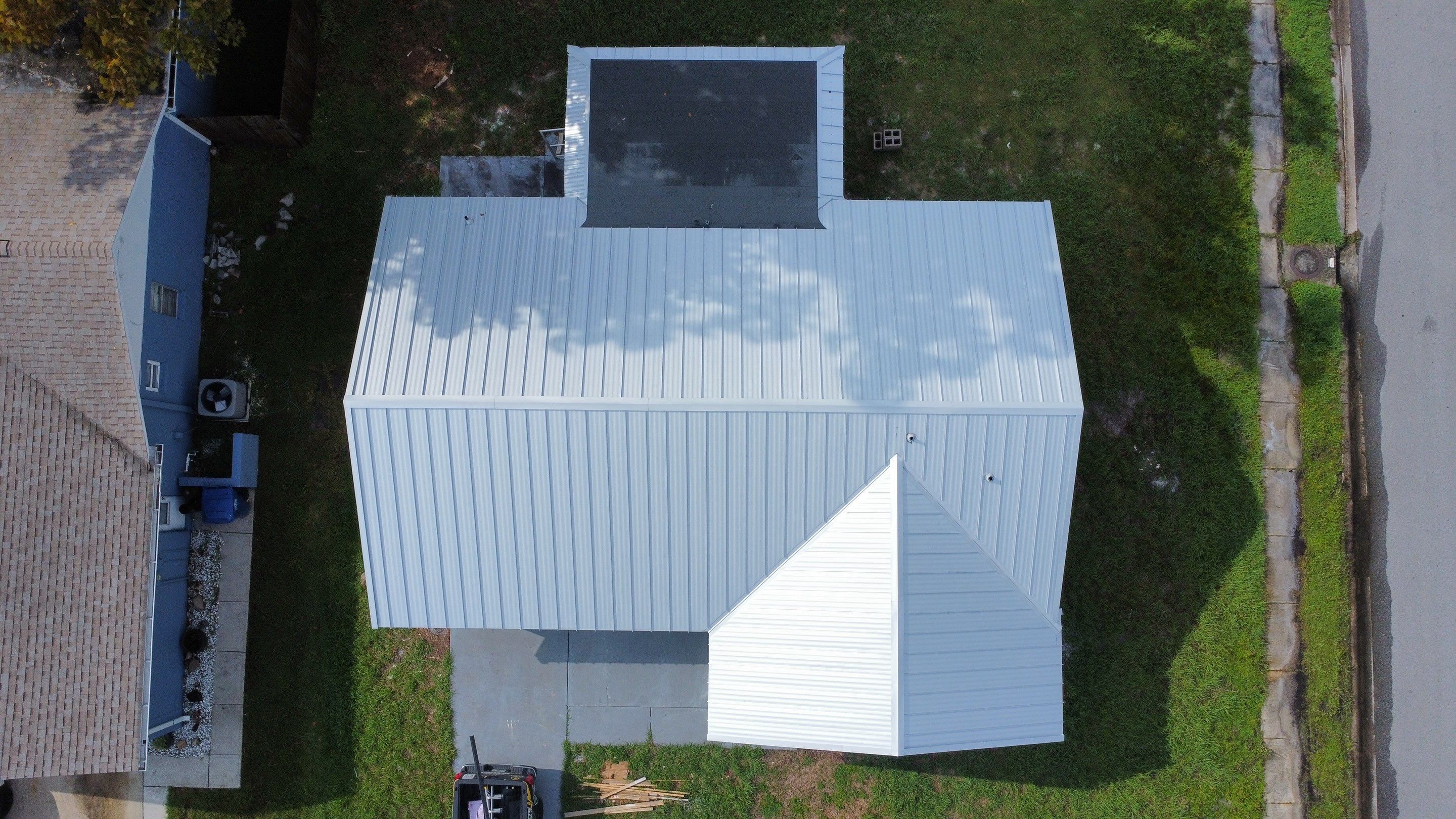 Metal Roof Replacement in New Port Richey, FL by Steadfast Roofing 