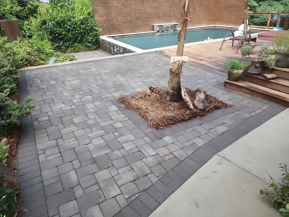 concrete Clean using cleaner by G&H Home Tech Pros LLC