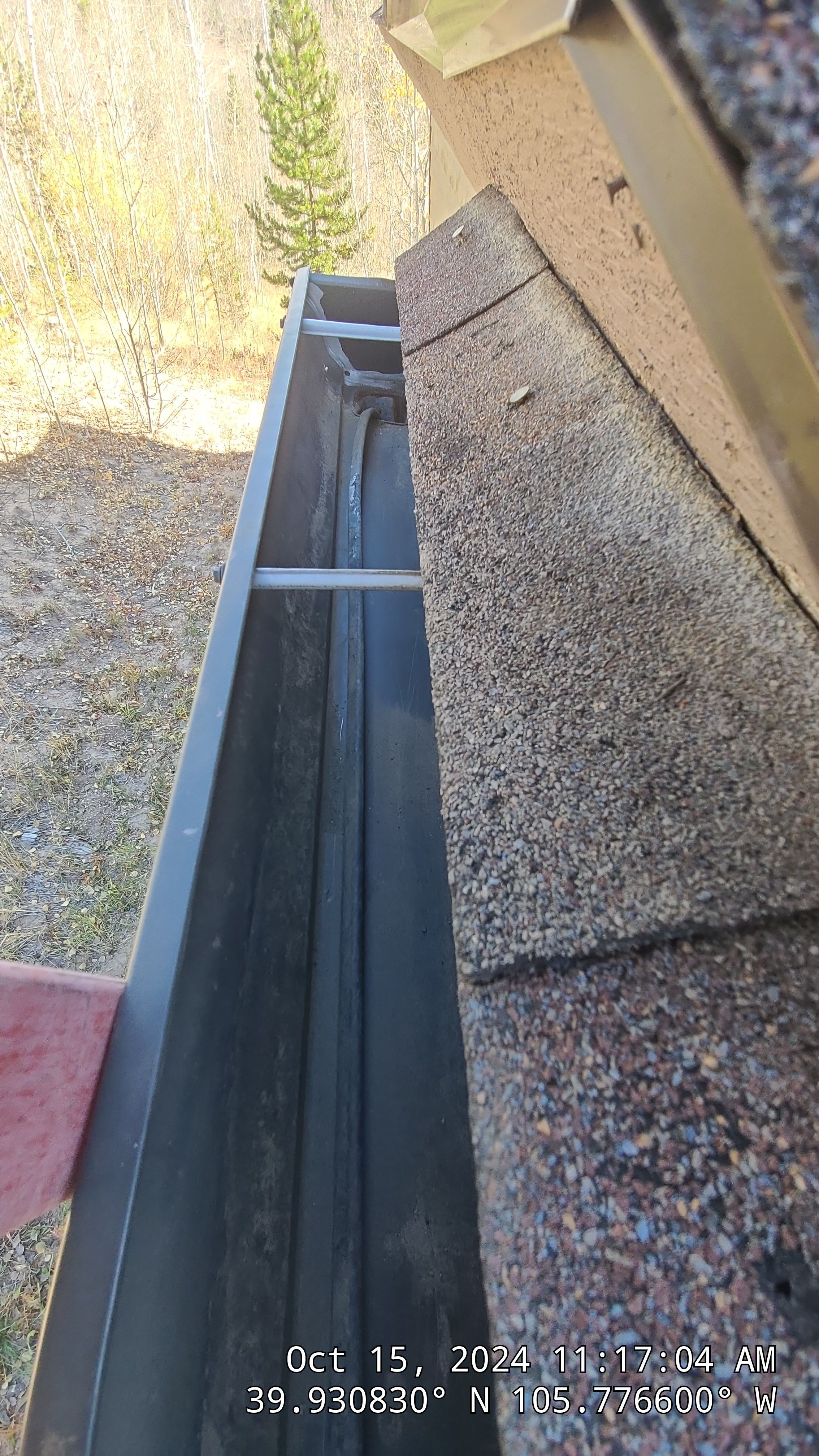 Gutter Cleaning by Wheatley Creek Services