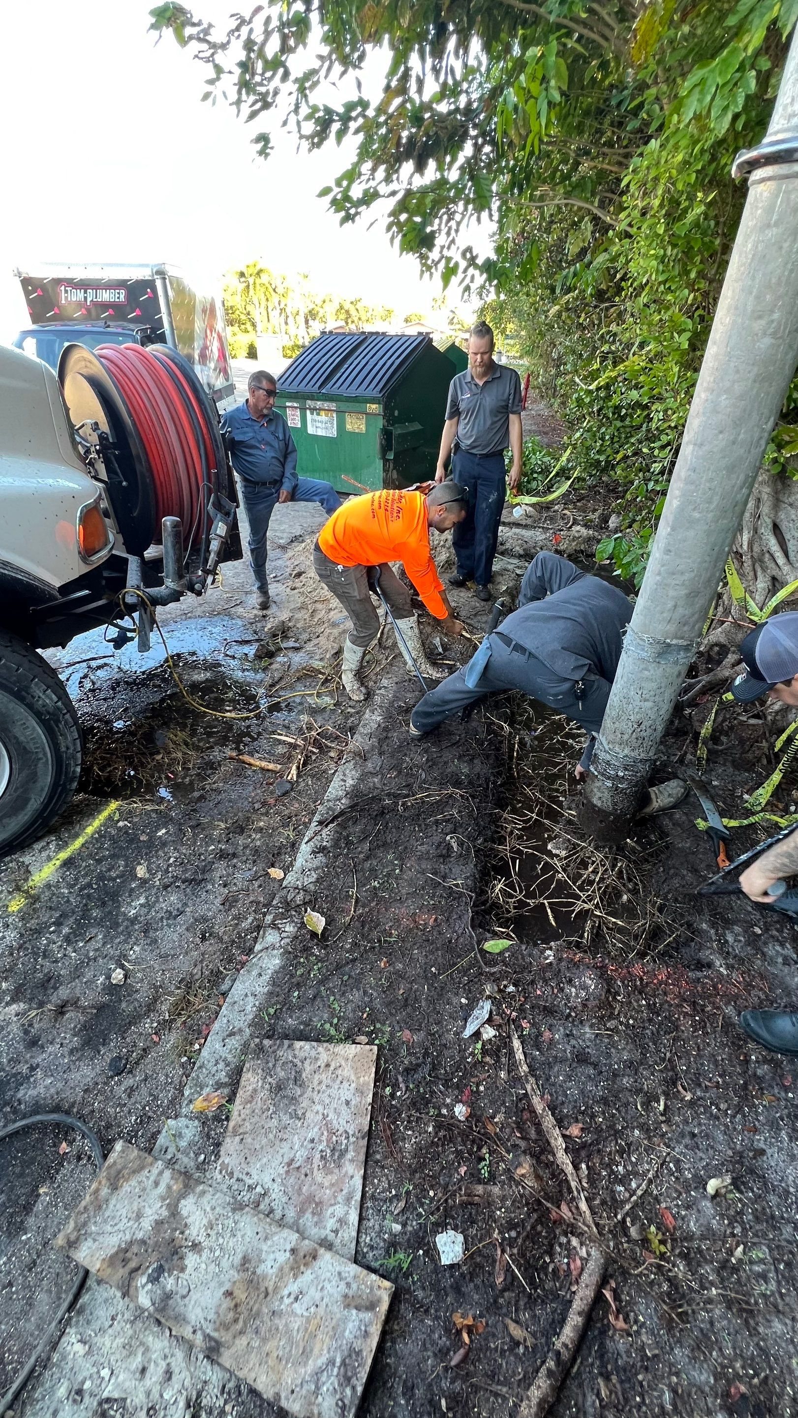 Hydro Excavating a Water Main for Repair by APS Power & Water