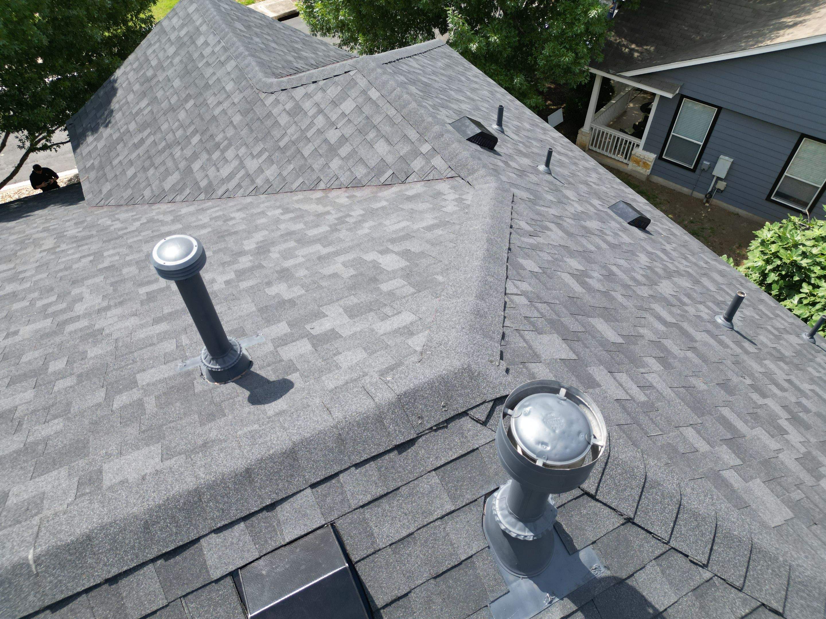 Onyx Black - Owens Corning TruDefinition Duration by RoofsOnly.com
