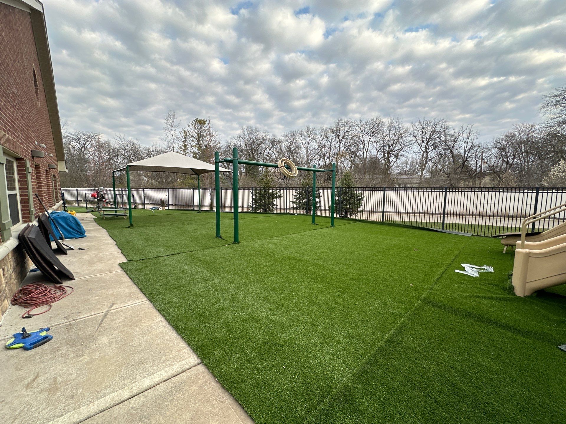 Commercial Primrose Hilliard Renovation by Southwest Greens Midwest