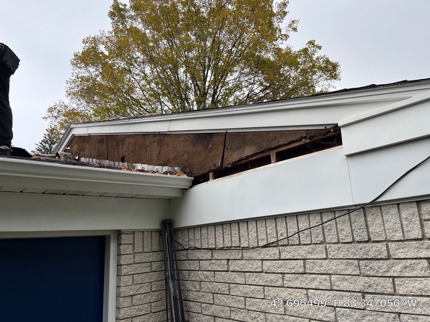 Roof Replacement using CertainTeed Landmark by 180 Contractors