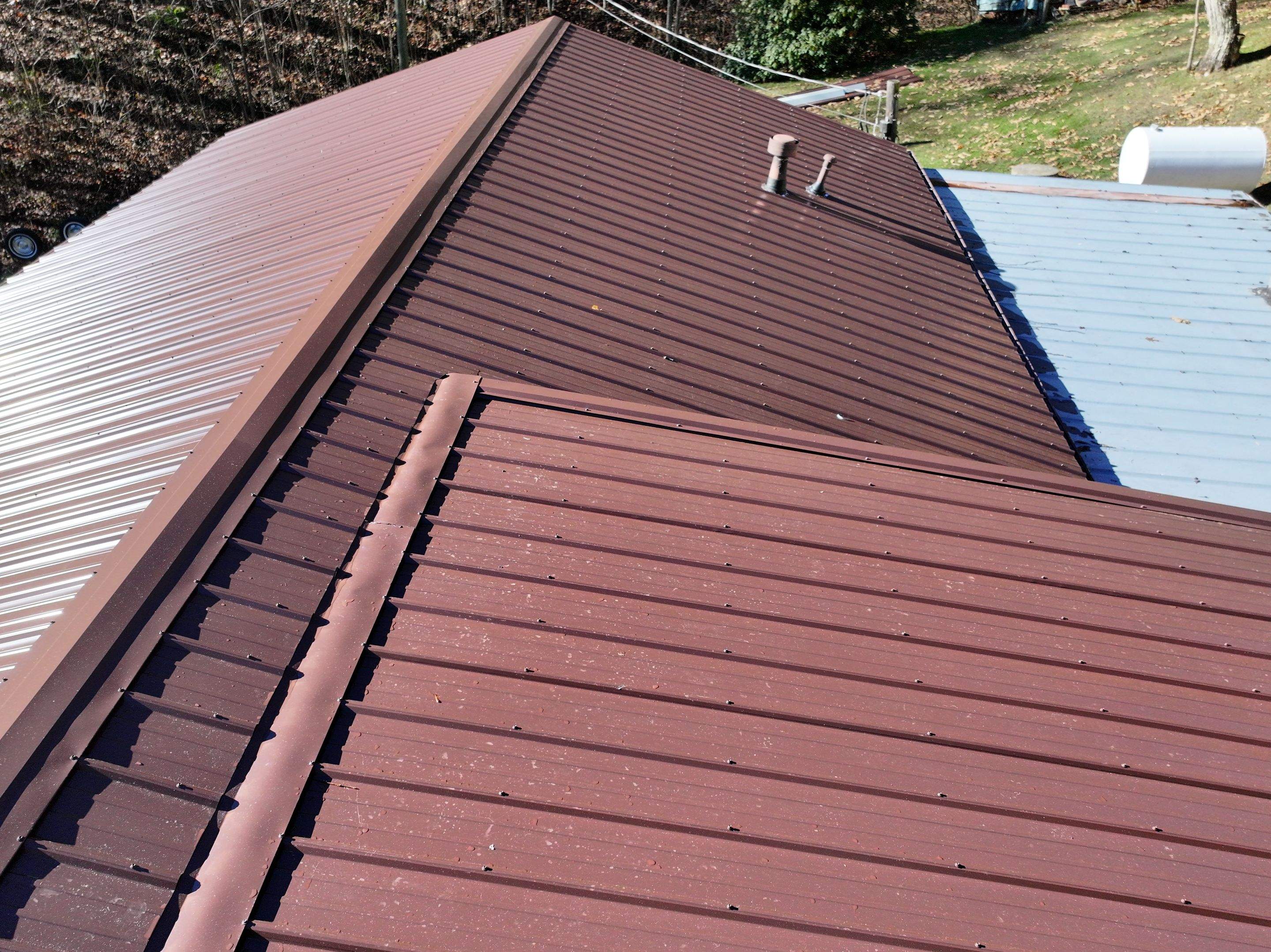 Mullis Residence by Omnia Roofing