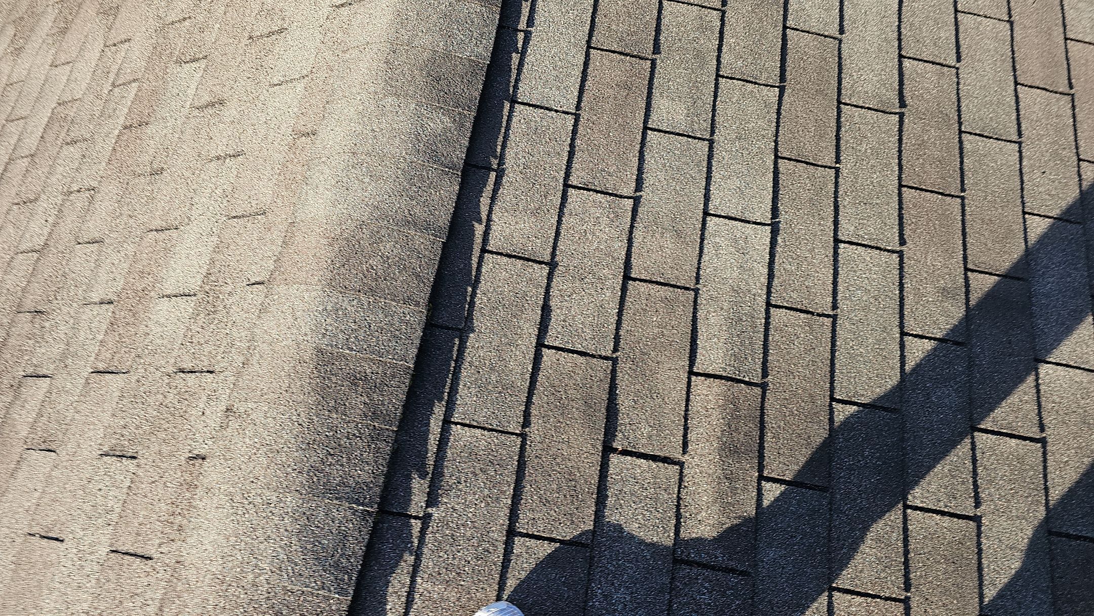 Atlas Pinnacle Color: Majestic Shake; Drip Edge Color: Royal Brown by Eagle Eye Roofing