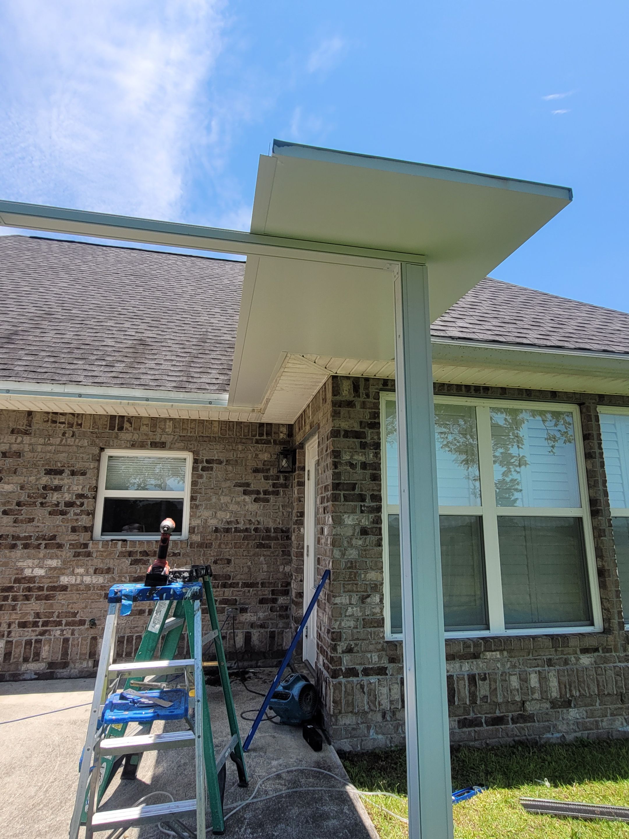 Screen Room in Baker, FL by Titan Sunrooms
