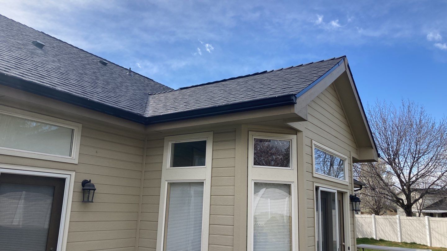Beautifully maintained two story home with Duration Onyx Black located in Meridian by ID Roofing LLC