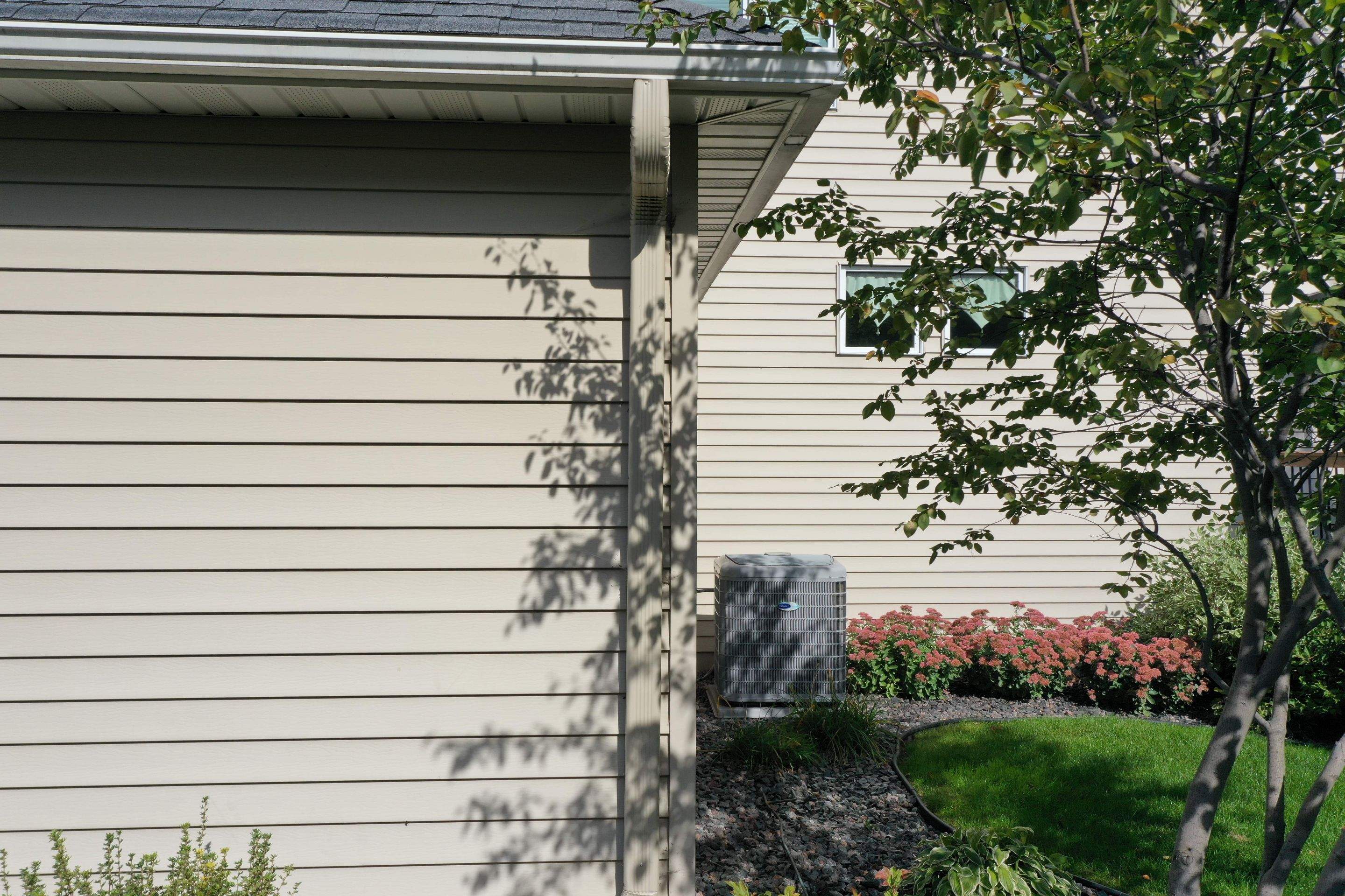 Residential Roofing Installation using Certainteed Landmark Moire Black by MODERN EXTERIOR SYSTEMS