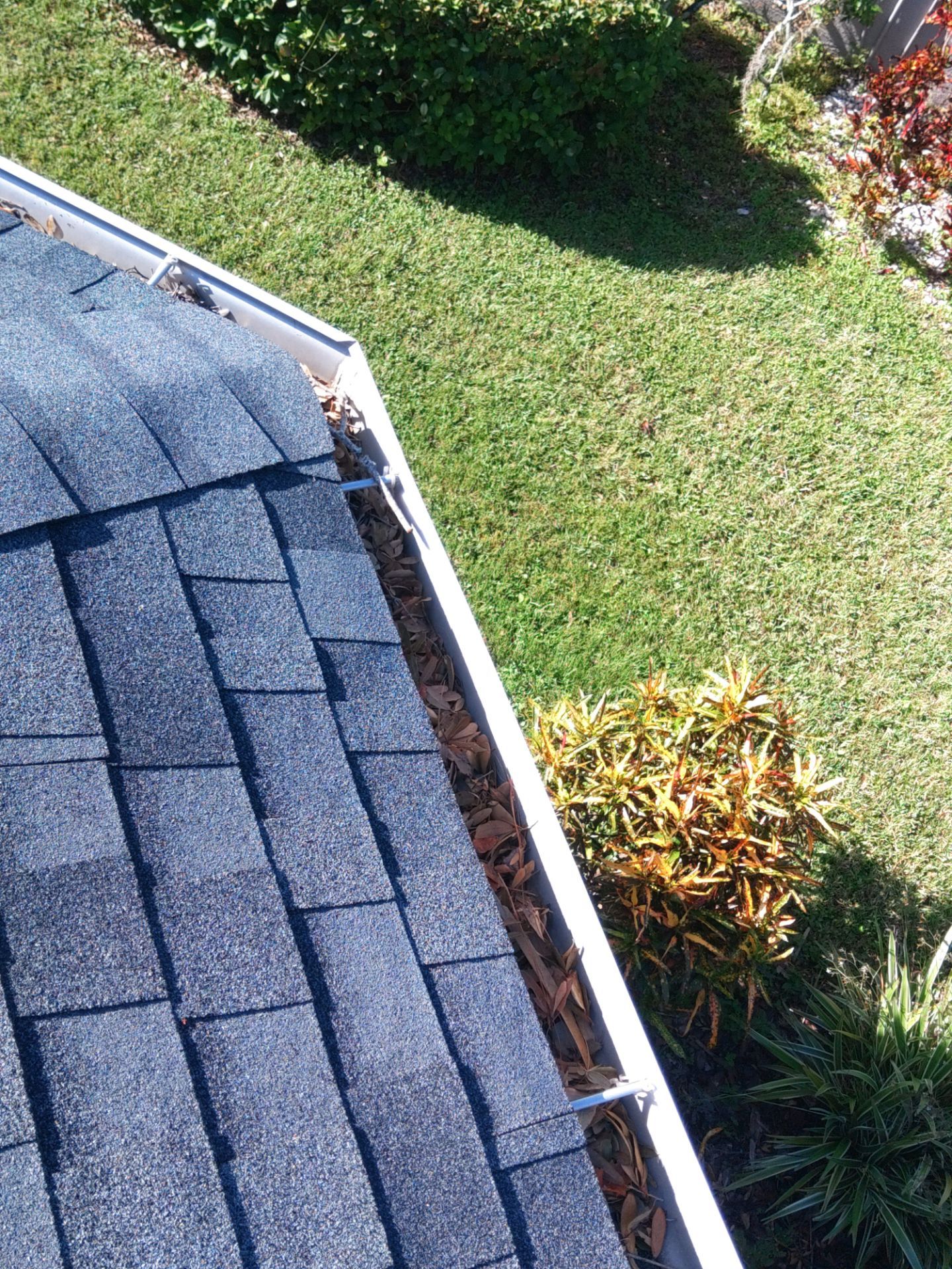 Gutter Guard Systems Installed in Bradenton FL by Gutter Professors