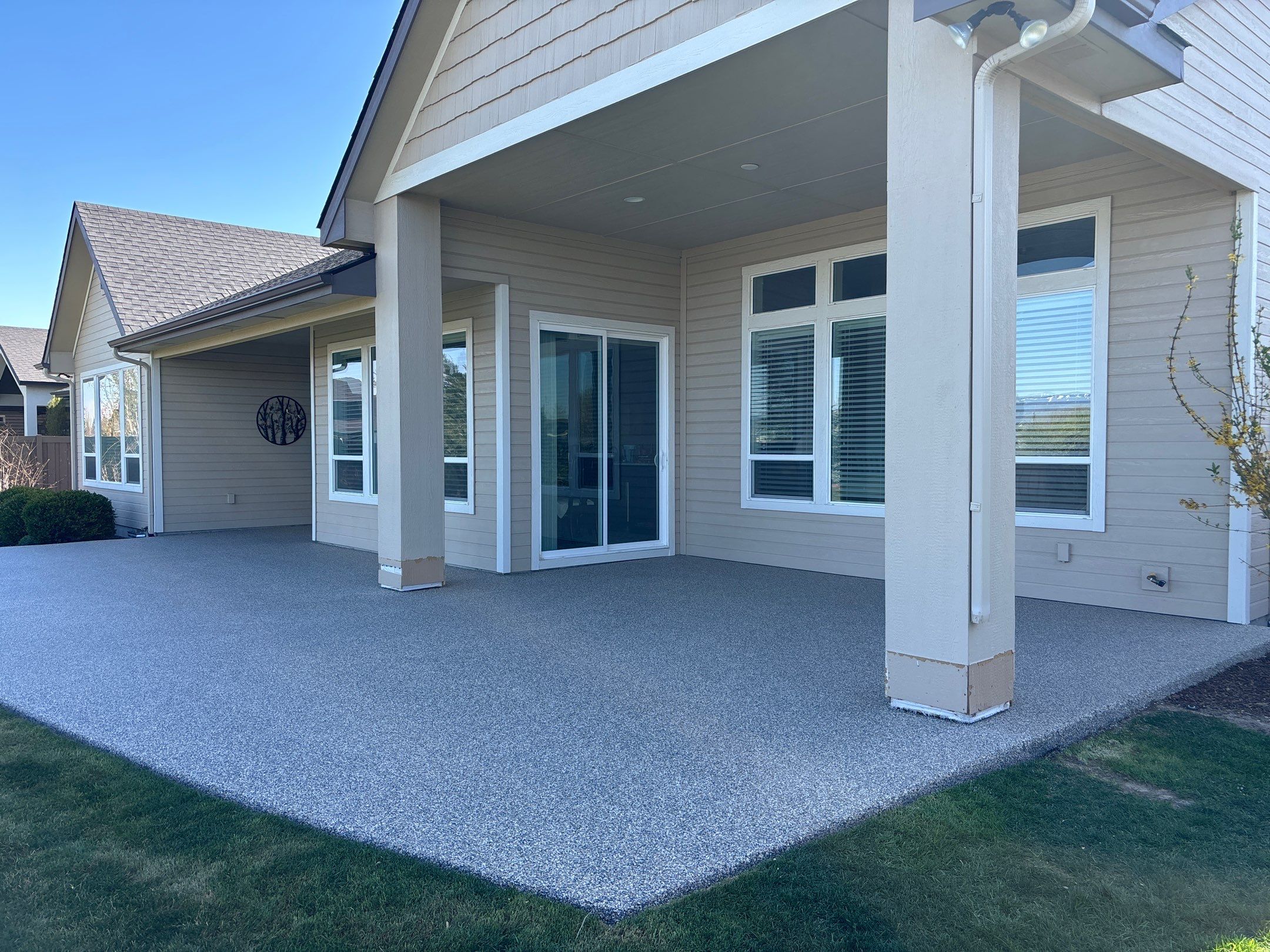 Vuba Stone Patio Makeover for Eva by Mr. Mudd Concrete