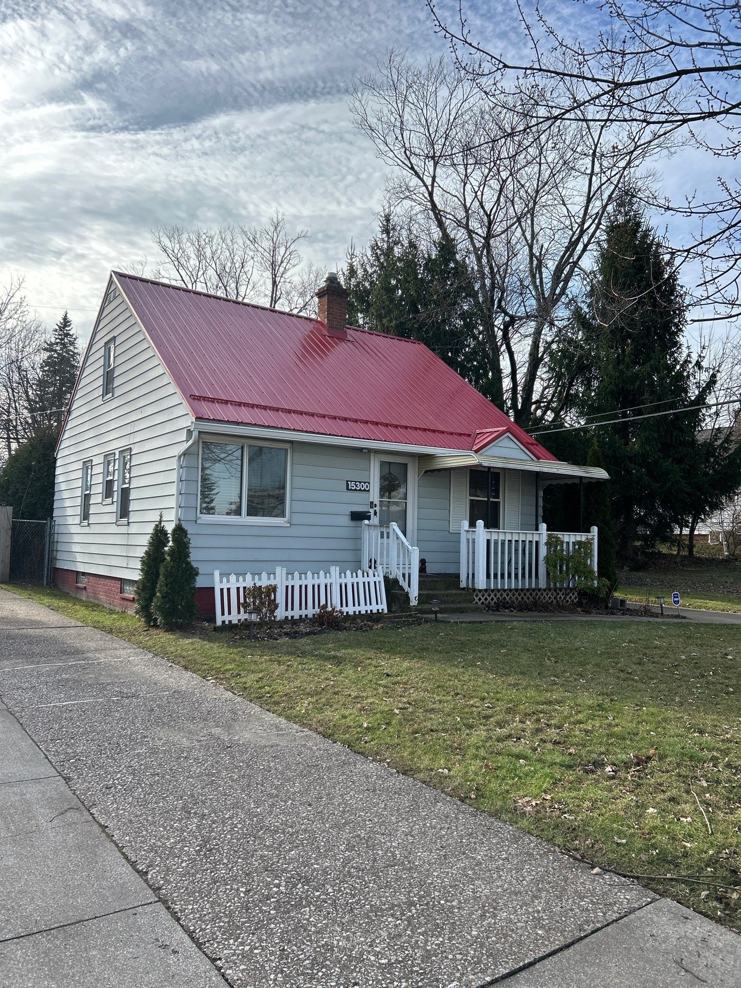 5 Star Metal Crinkle Replacement & Gutter Replacement by Pally Roofing