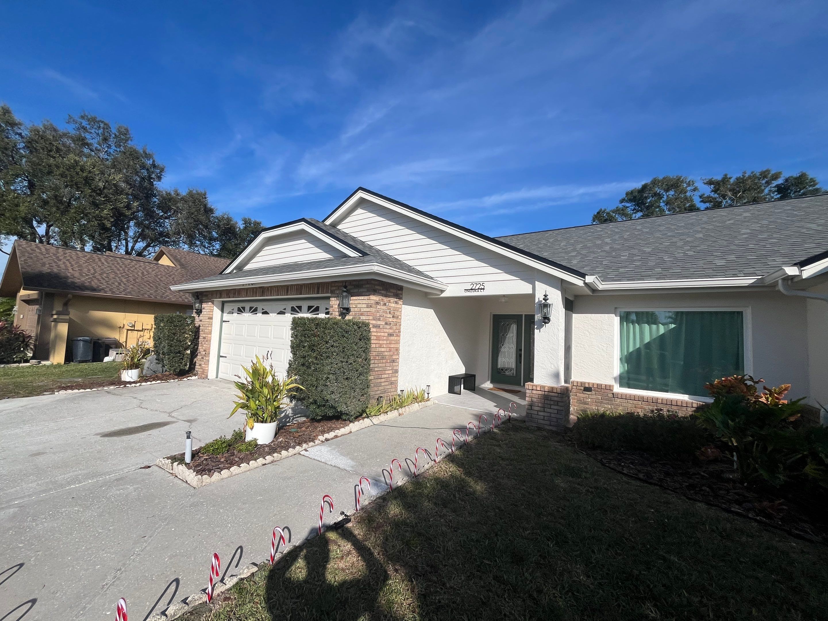 6 Inch Seamless Gutters using K-Style Seamless Gutters in Palm Harbor FL by Gutter Professors