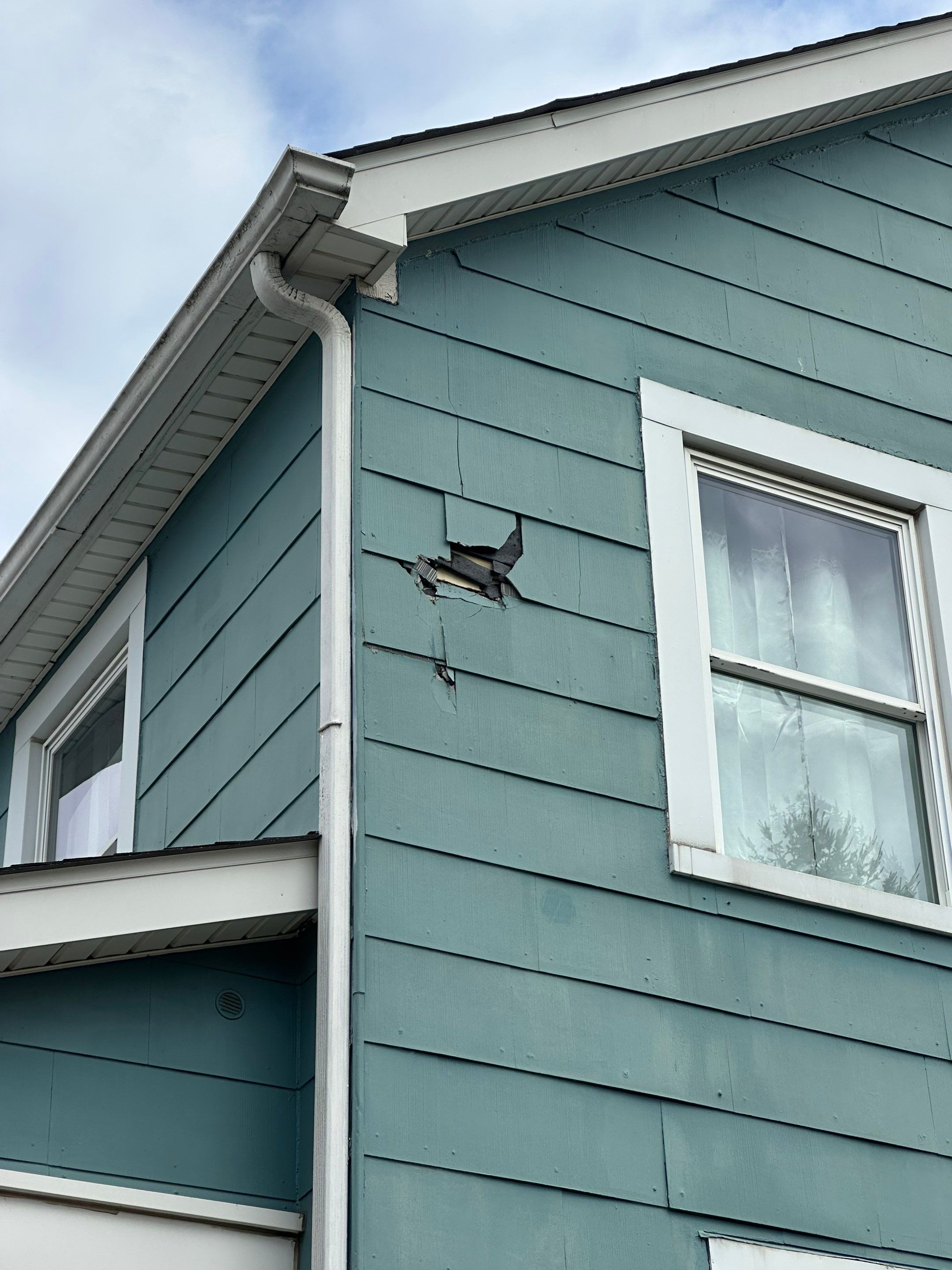 Columbus Siding Repair by KFX Roofing