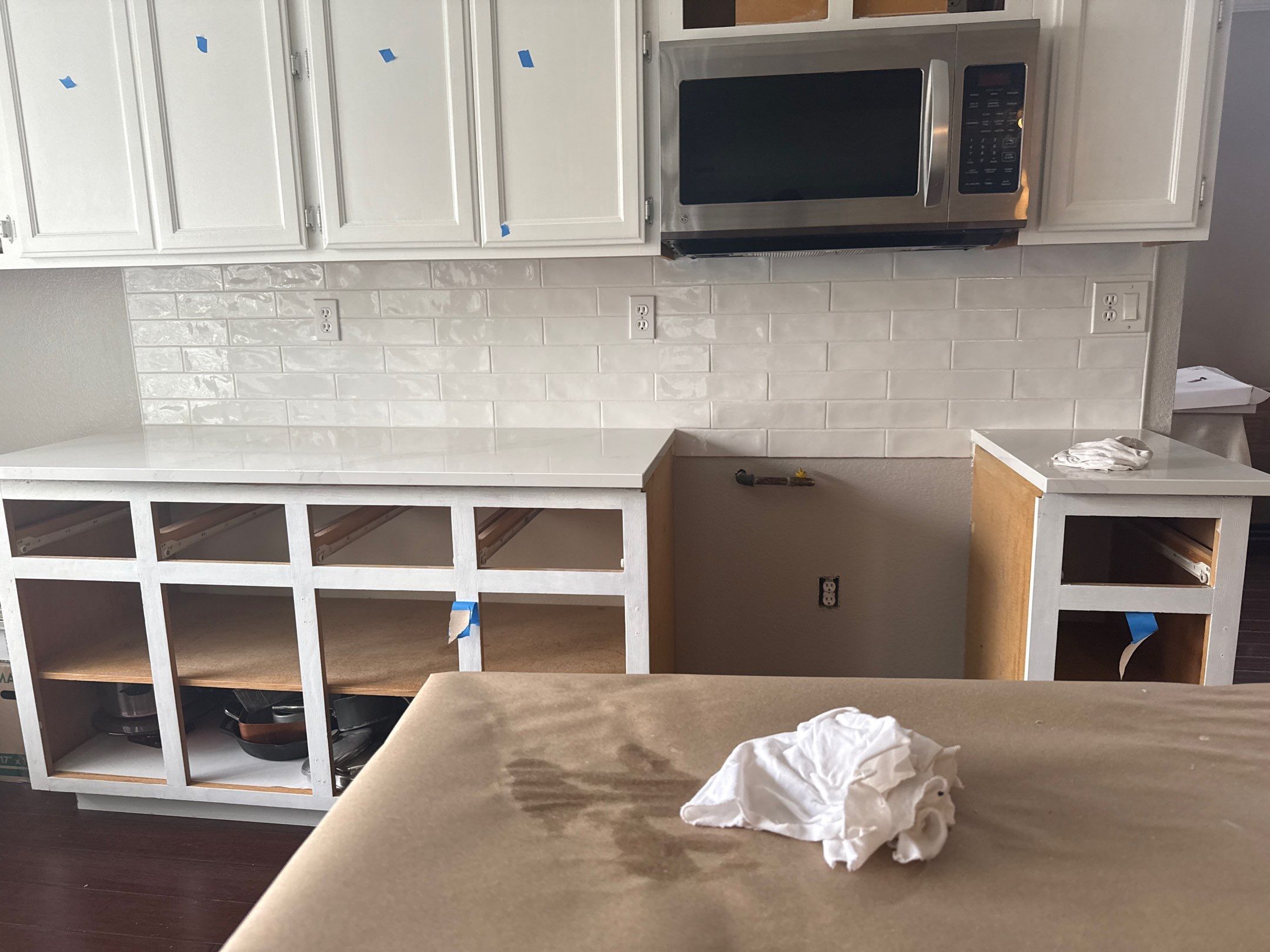 Kitchen Backsplash by Footprints Floors South Sacramento