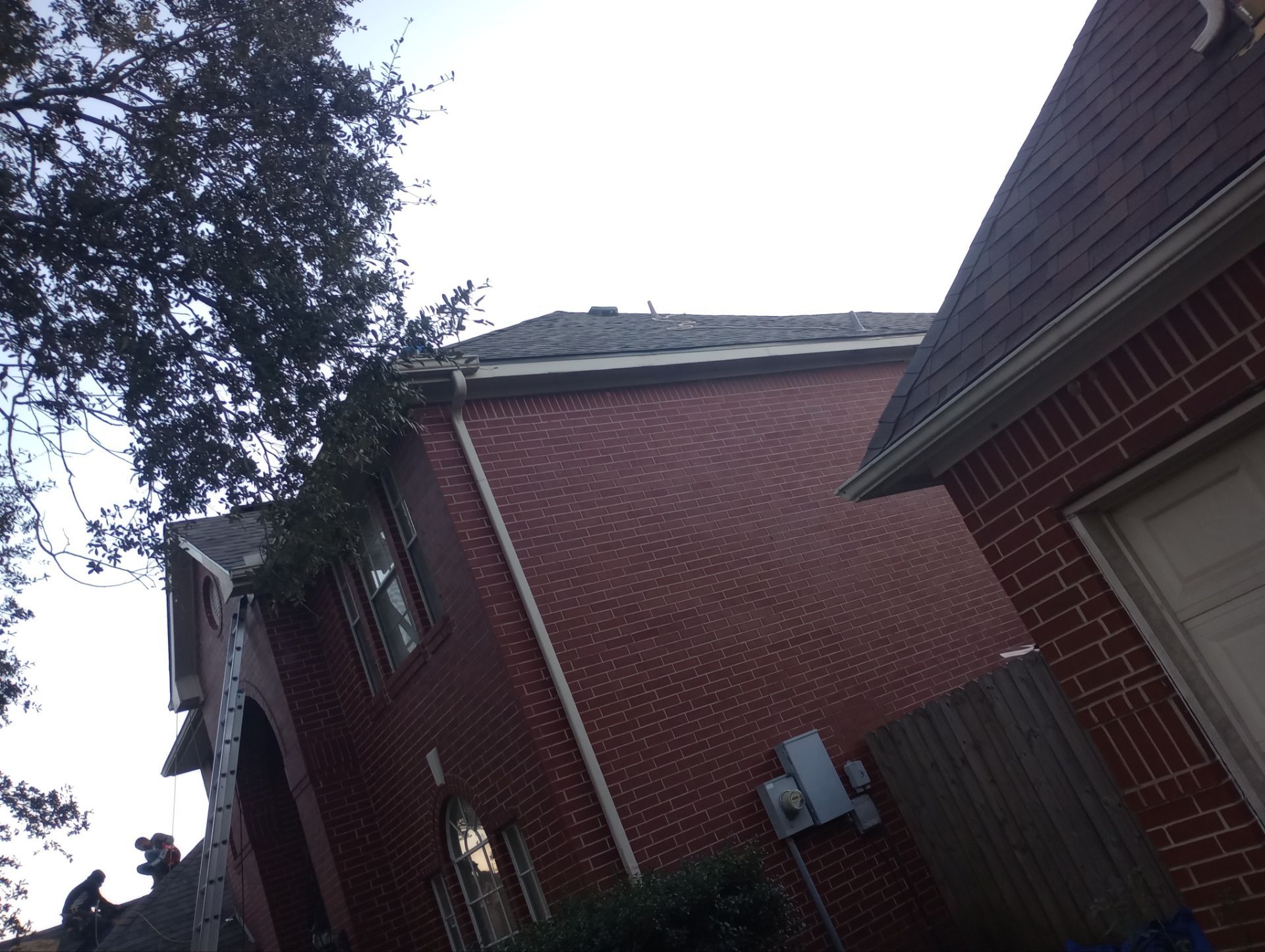 Residential Roofing Installation using Owen's Corning Duration (Lifetime) Shingles by Roof Repair Company