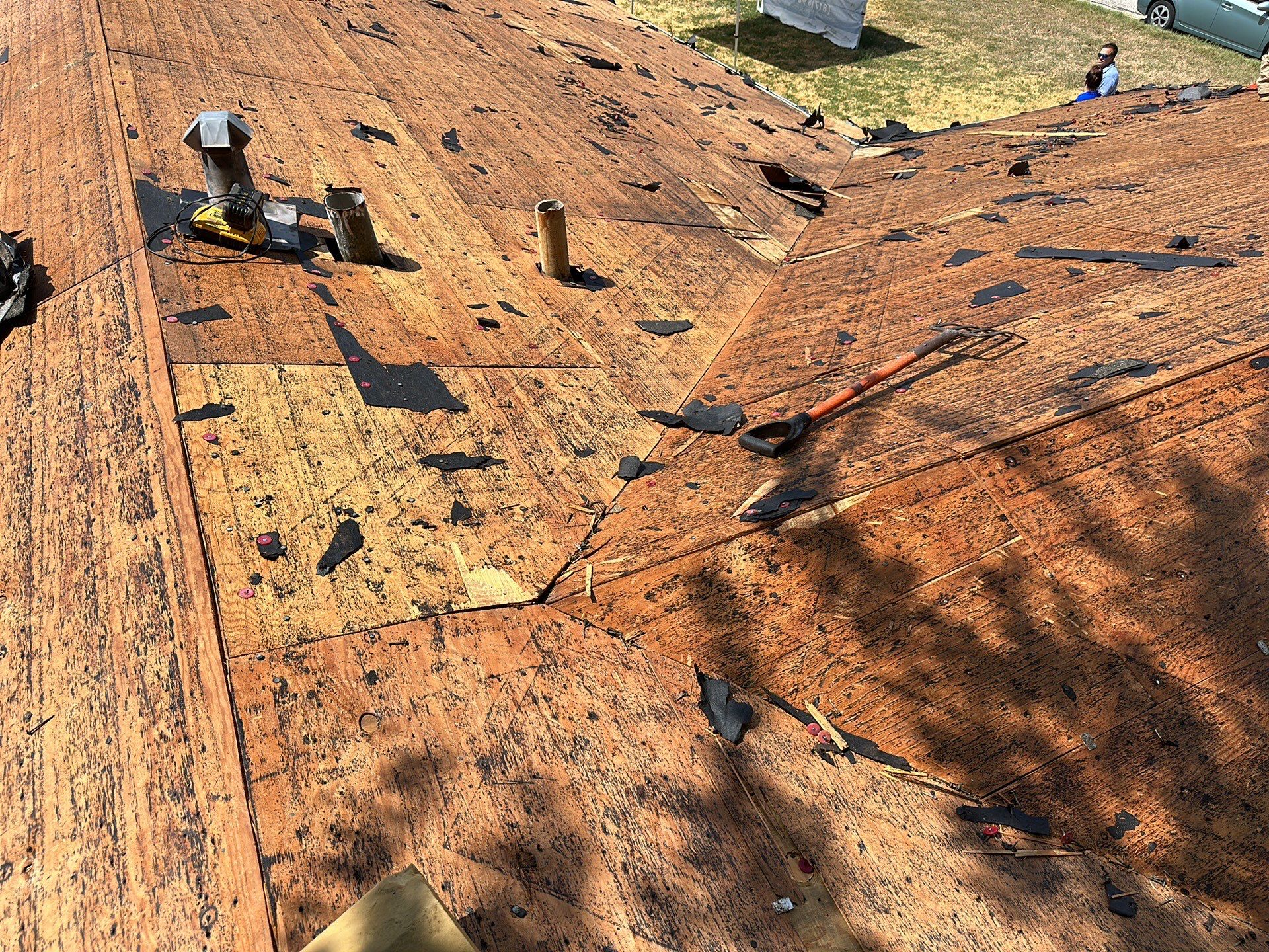Residential reroof redeck using Certainteed landmark burnt Siena by Becker Roofing and Exteriors