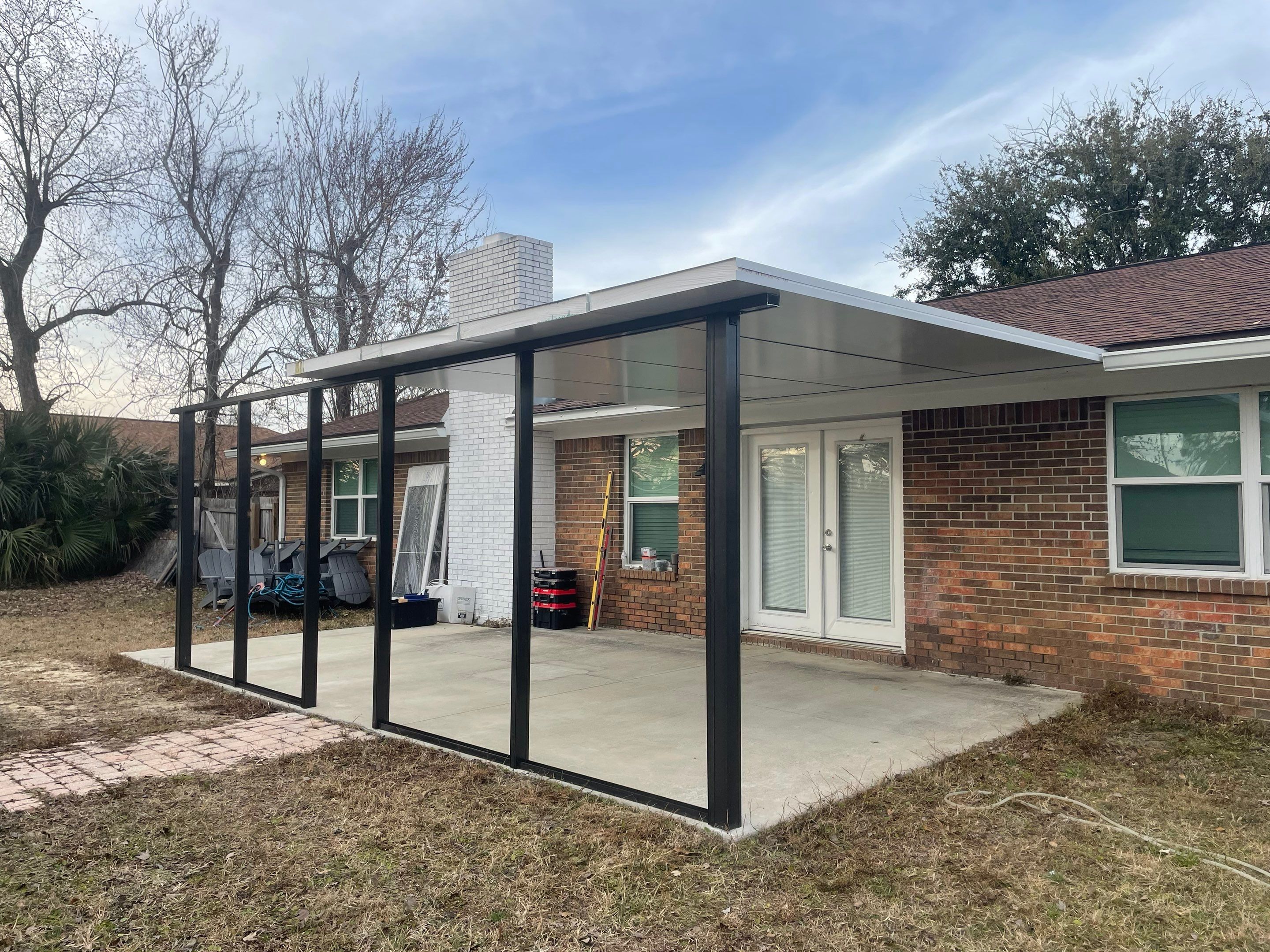 Screen Room using Colorbeam in Lynn Haven by Titan Sunrooms