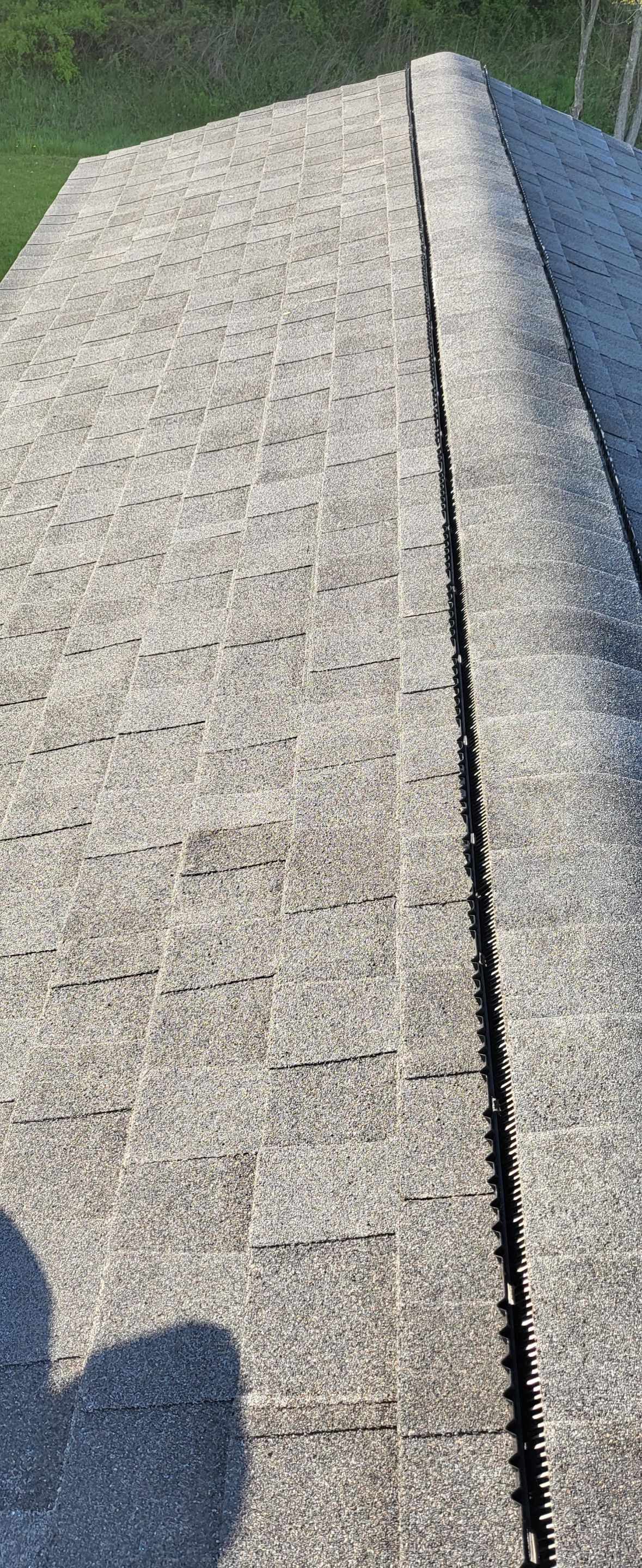 ATLAS PINNACLE COLOR: BLACK SHADOW DRIP EDGE: WHITE by Eagle Eye Roofing