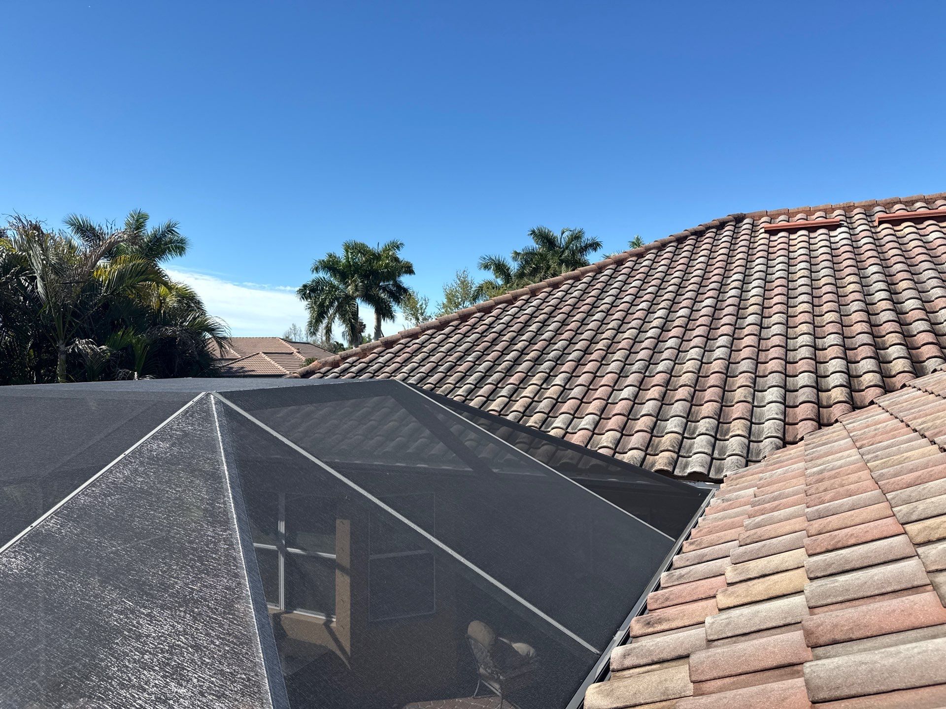 This project focused on a full gutter clean-out to restore proper water flow and prevent overflow issues.  Our scope of work included: 	•	Removing heavy leaf and pollen buildup from the gutter system 	•	Clearing out clogged sections along the rear gutters near the pool cage, where debris tends to accumulate more heavily 	•	Inspecting and cleaning the front gutter guards, which had several blocked areas restricting water flow 	•	Ensuring all downspouts and channels were flowing properly after service  Even with gutter guards installed, debris like pollen, shingle grit, and fine organic matter can still build up over time—especially in Florida’s environment. Regular maintenance helps prevent water damage, overflow, and staining on exterior surfaces.  Another thorough job completed by Sunshine AquaWash® – keeping homes protected from top to bottom. by Sunshine AquaWash