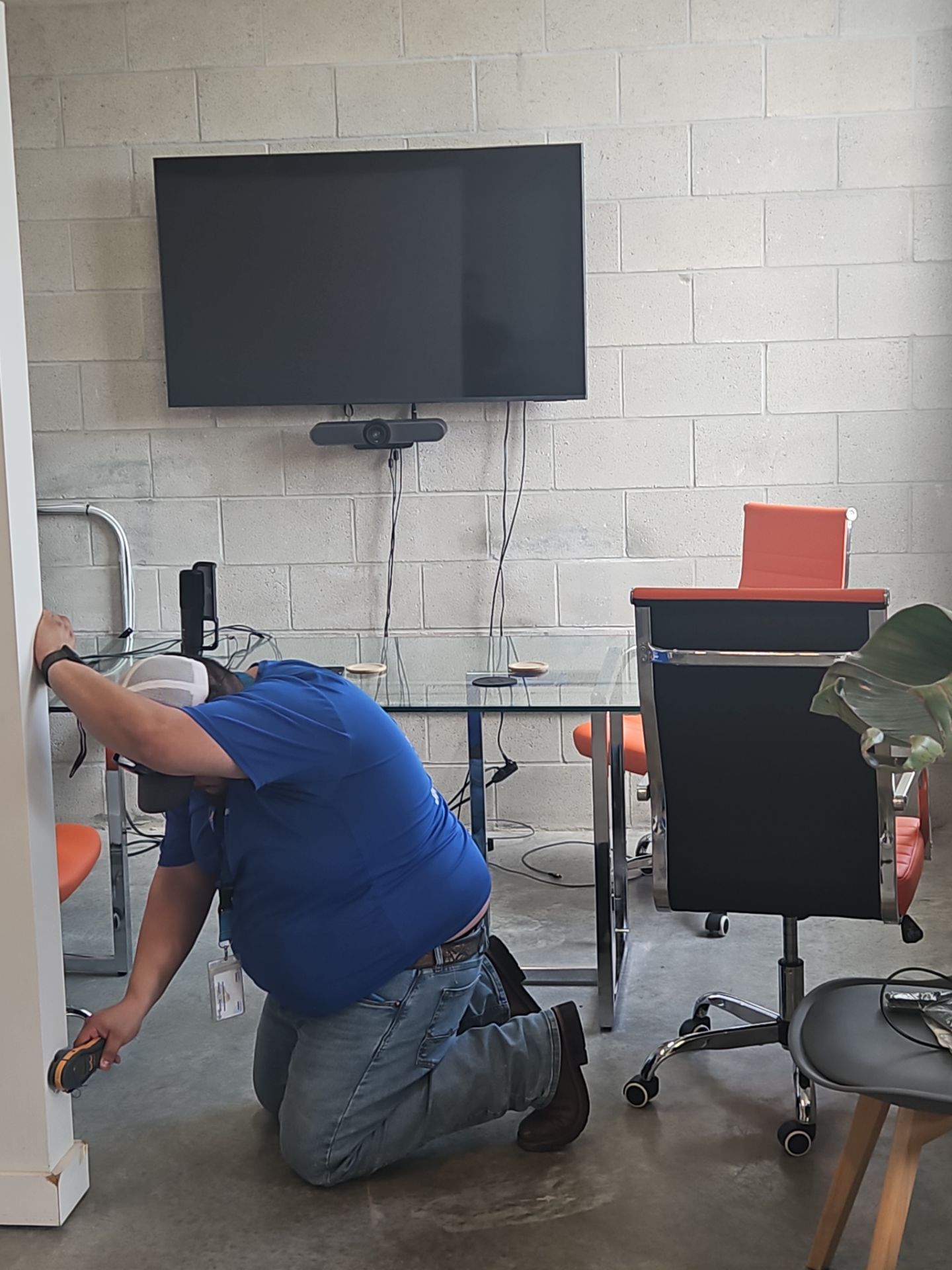 Commercial Mold Removal  by Ampm Restoration Services 