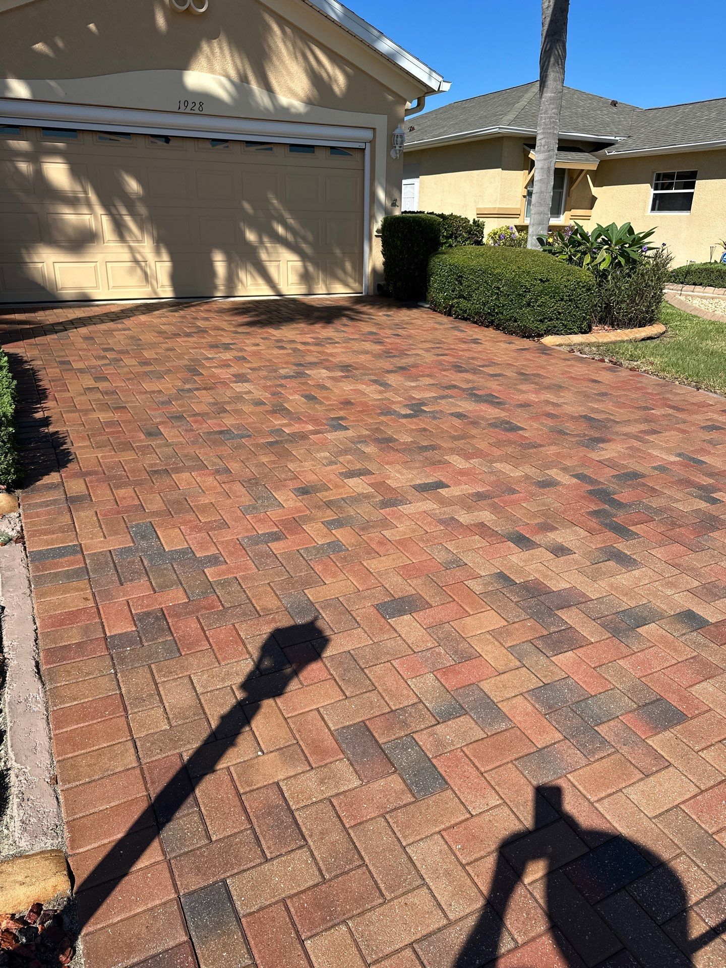 Restoring Multi-Tone Paver Driveway and Walkways in Sun City Center by Supreme Paver Experts