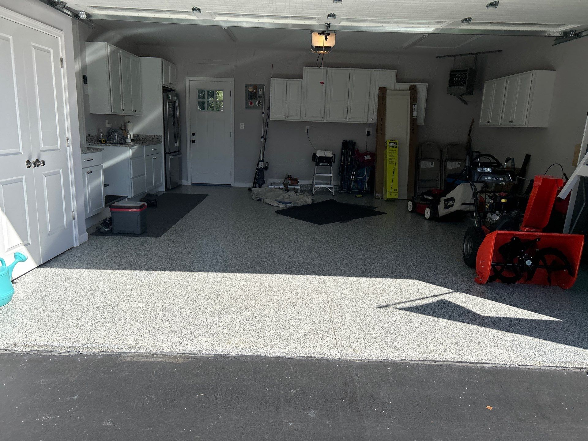 Garage in Nashua, NH 03063 by Symphony Concrete Coatings