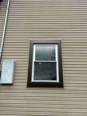 Windows in Mineral City