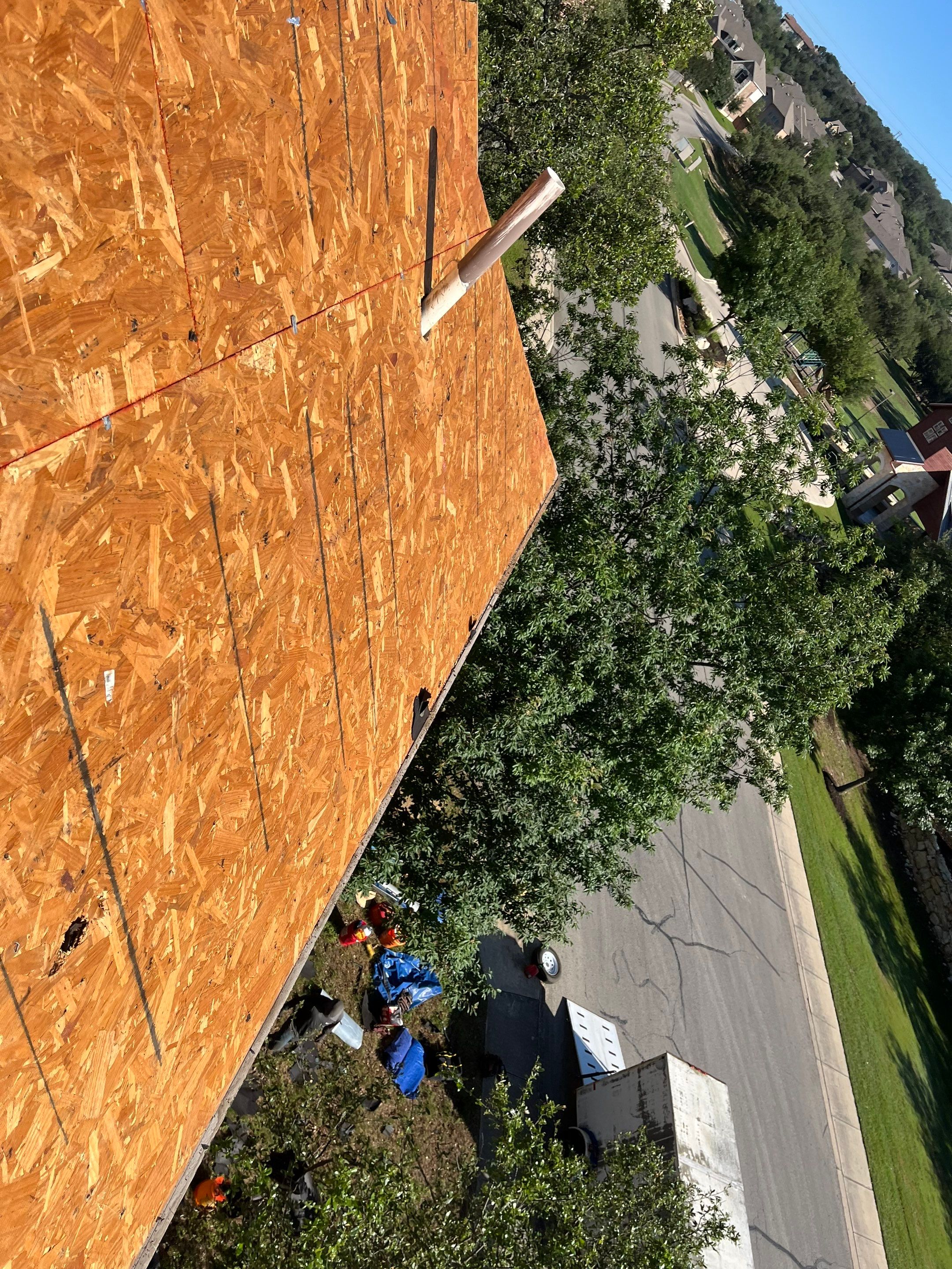 Residential Roof Replacement using Owens Corning 30 year Architectural Shingles by Premier Roofing and Contracting
