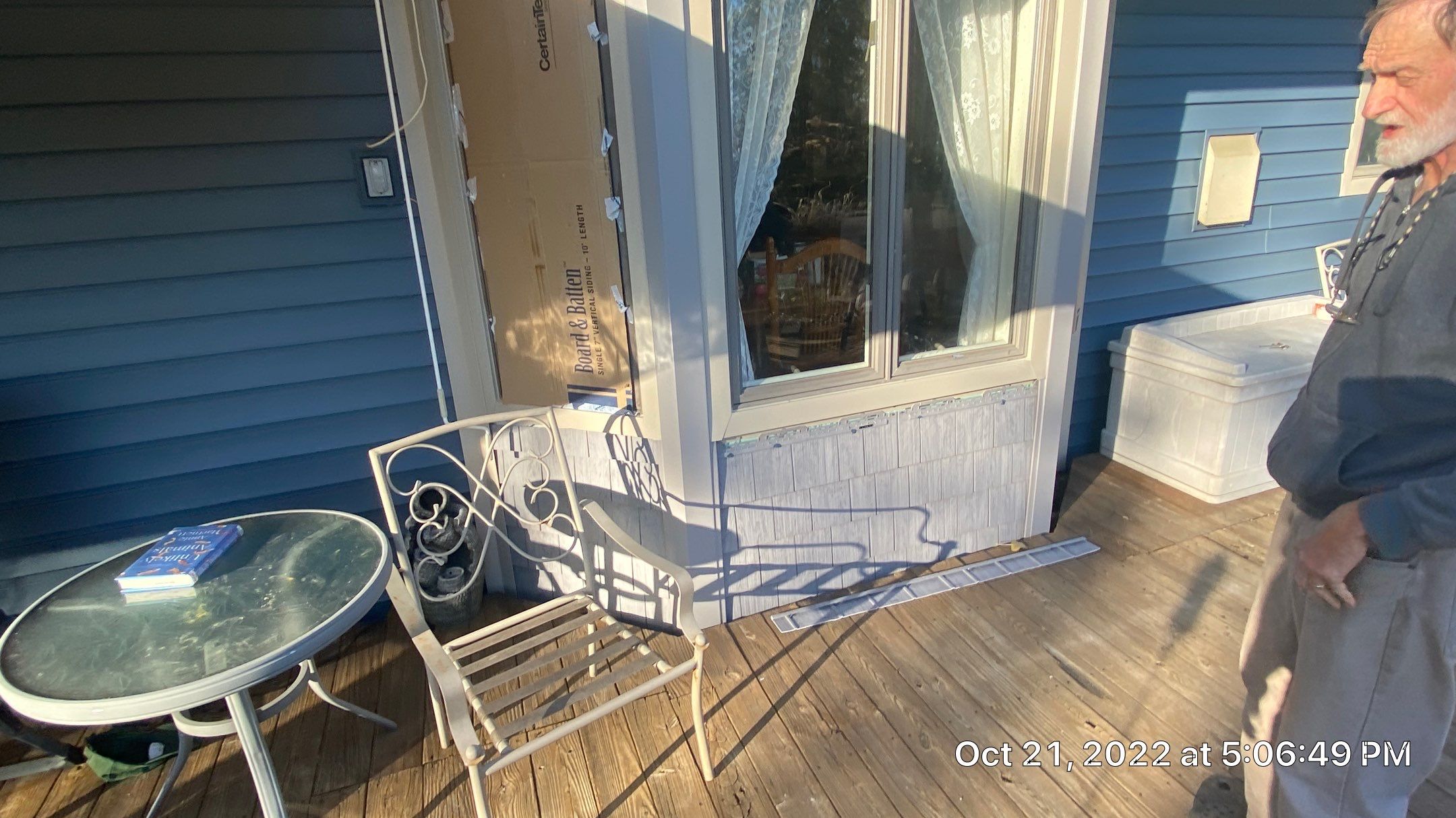 CertainTeed Monogram D5 Pacific Blue + Cedar Impression Shake Driftwood Blend & Pacific Blue + CertainTeed Board & Batten Pacific Blue by 180 Contractors