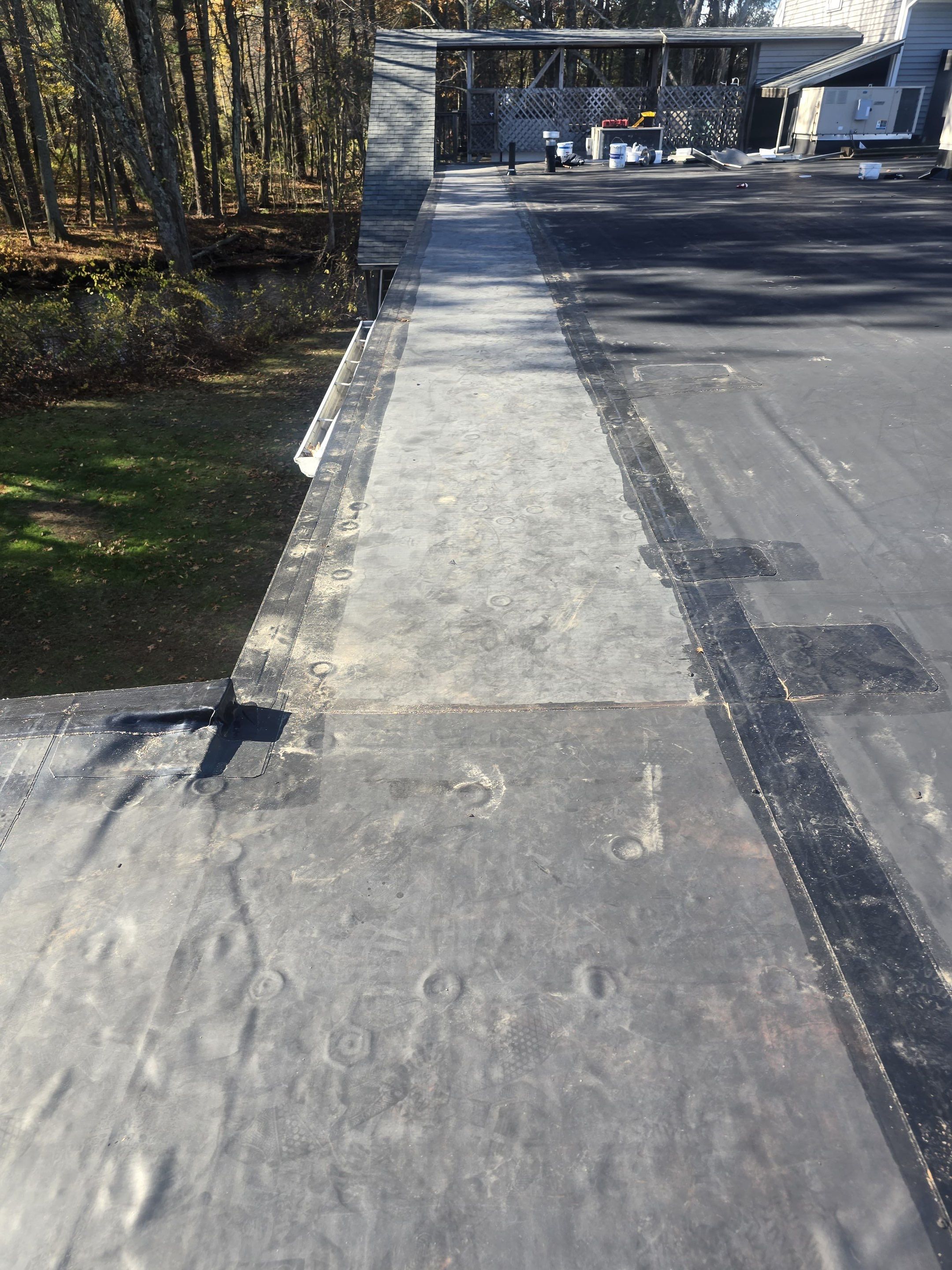 Acton EPDM Roof Edge Reconstruction with Tapered Insulation System by Mighty Dog Roofing of Greater Middlesex County