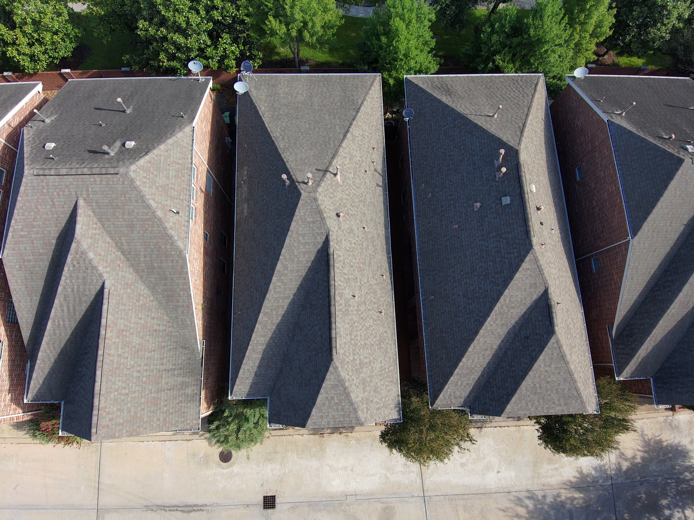 Residential Roofing Installation using Owen's Corning Duration (Lifetime) Shingles by Roof Repair Company