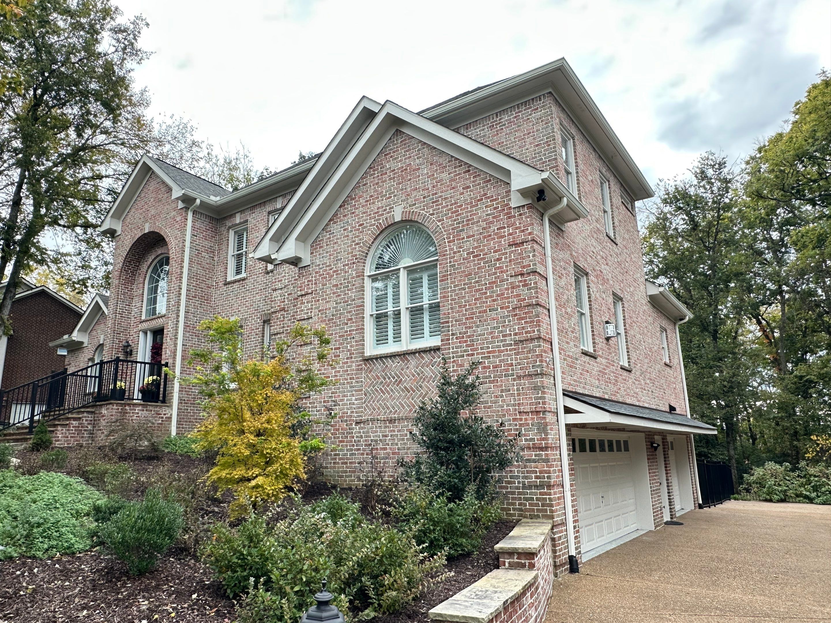 Exterior Painting in Brentwood by Music City Improvements