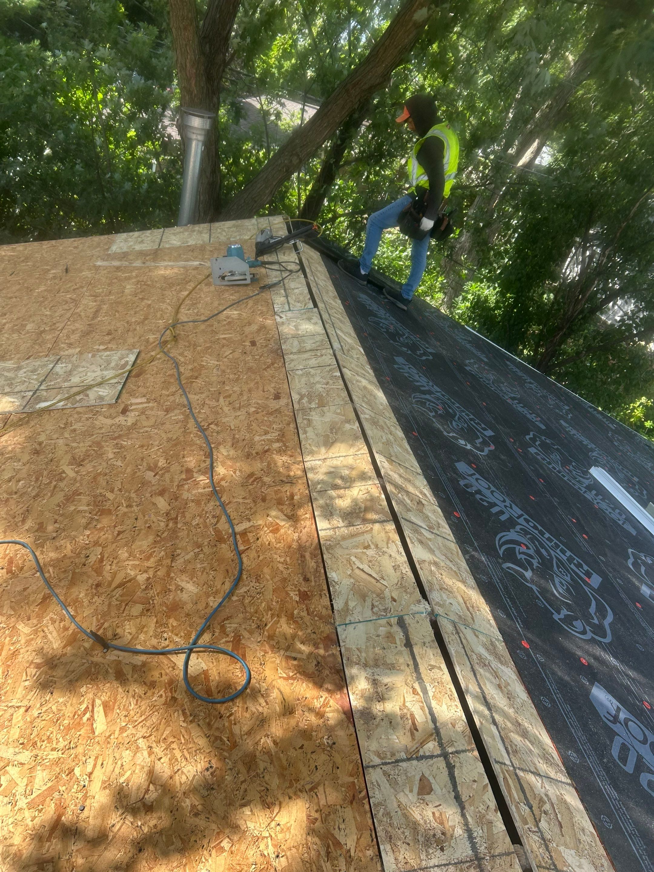 Class 3 OC Duration System and AZEK Composite Fascia on Garage by Forever Fortified