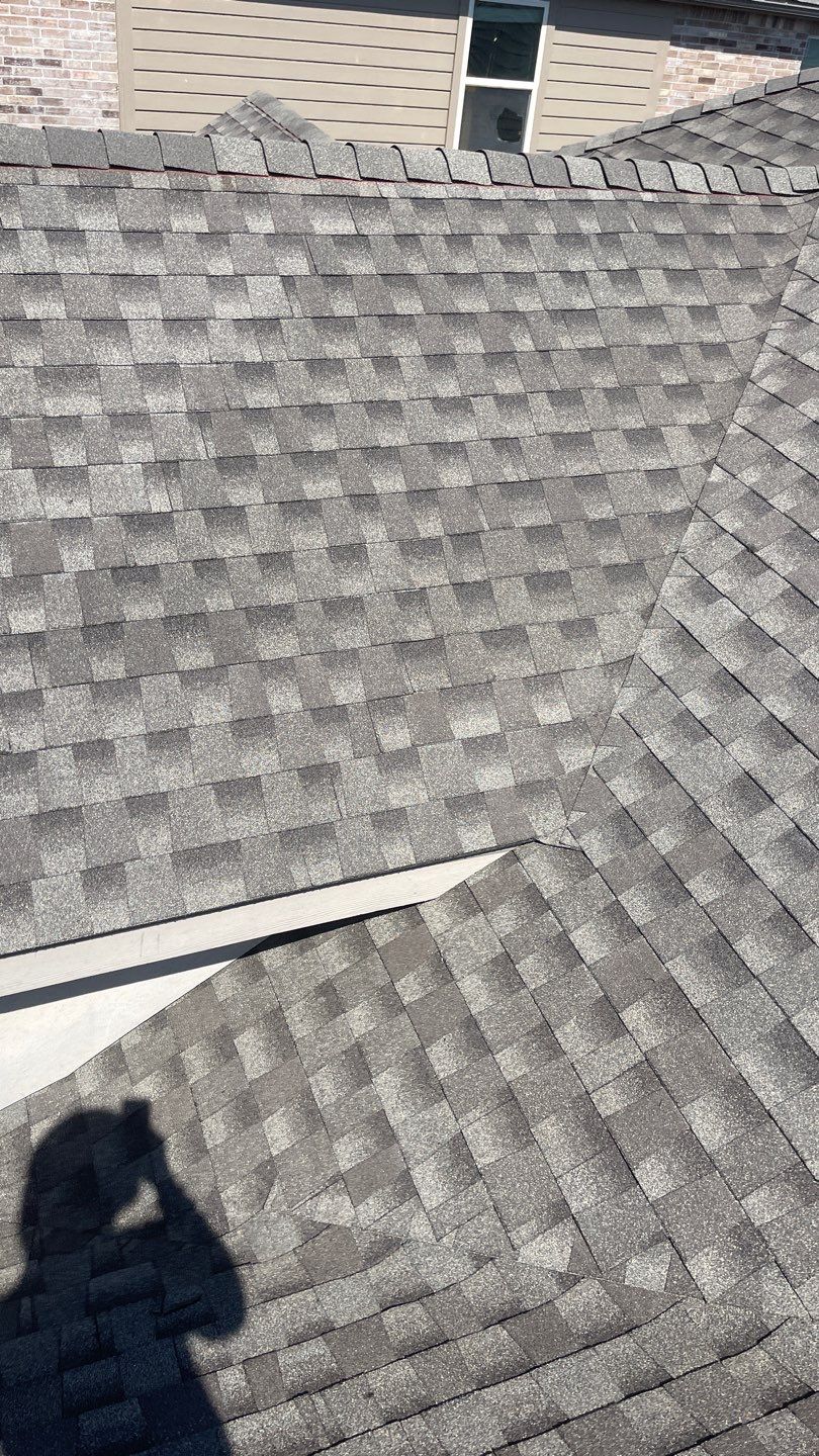 GAF HDZ - Weathered Wood by Elite Roofing LLC