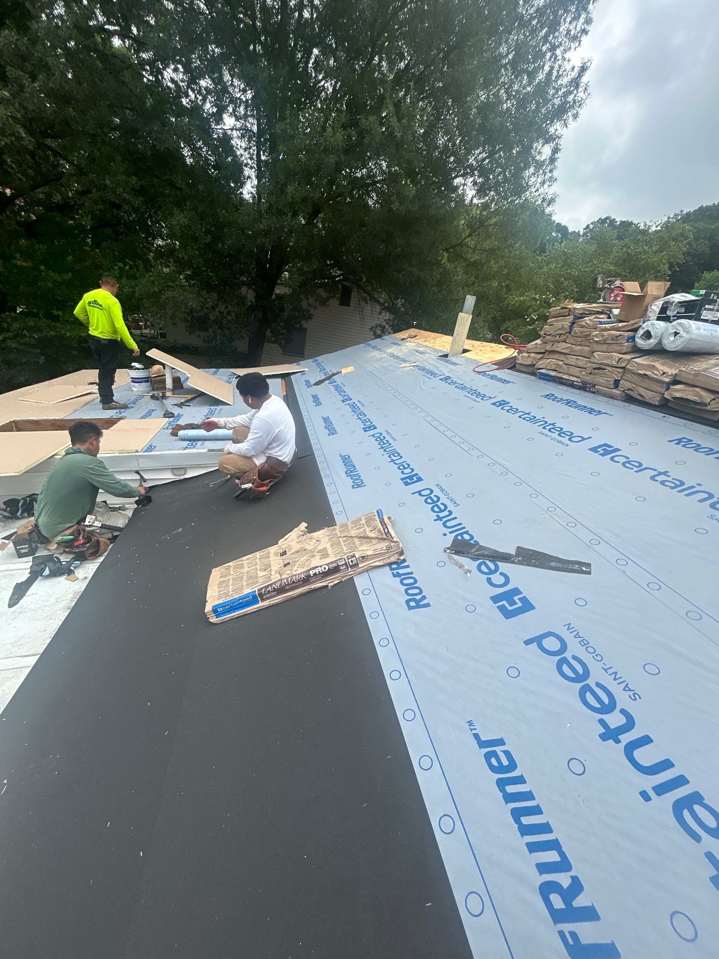 Alexandria :Residential Roof Replacement with CertainTeed Landmark Pro in Max Def Cobblestone Gray by RM Banning, Inc.