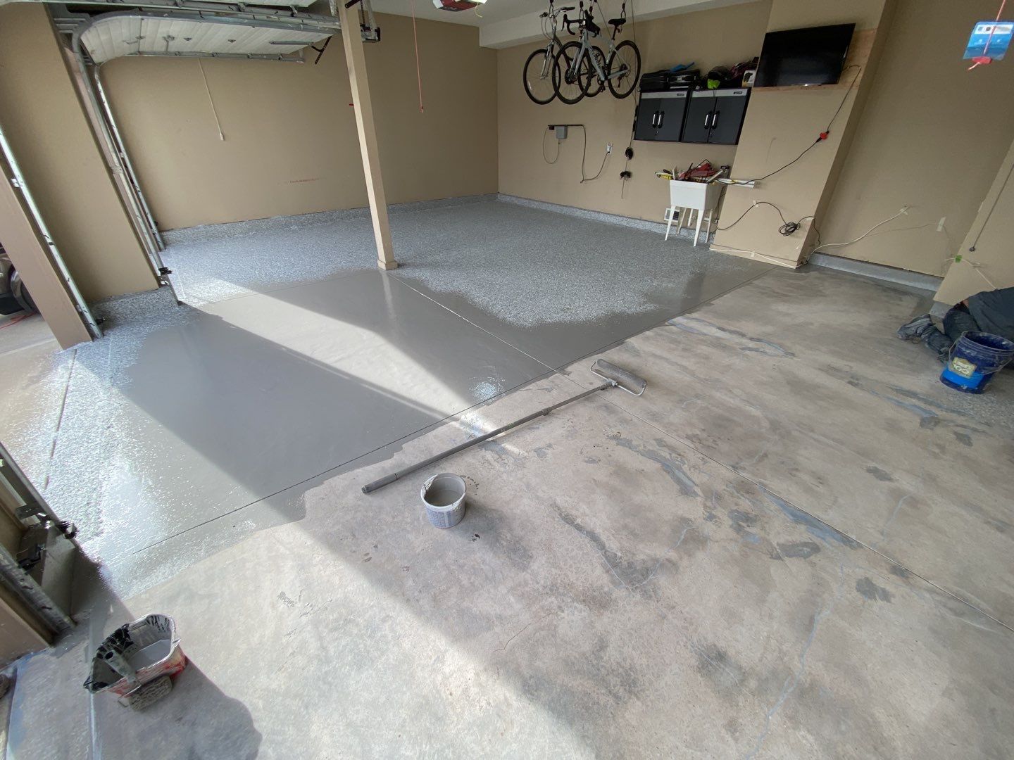 Garage using Slate Stone by Select Painting, Coatings & Garage Cabinets