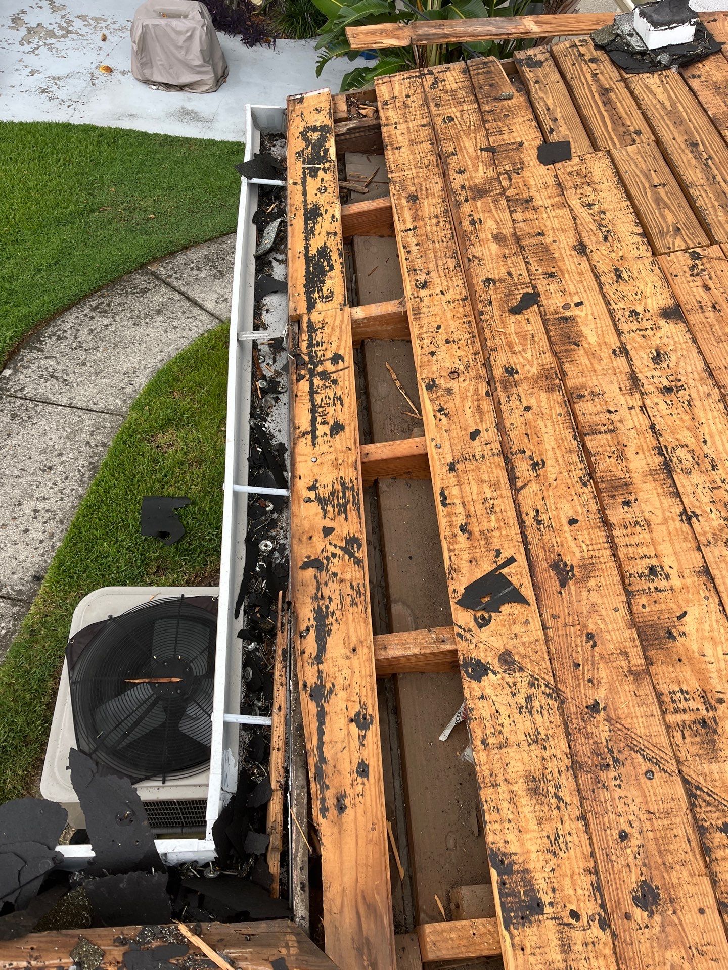 Project in St. Petersburg 33711 by Mitchell Roofing Company LLC 