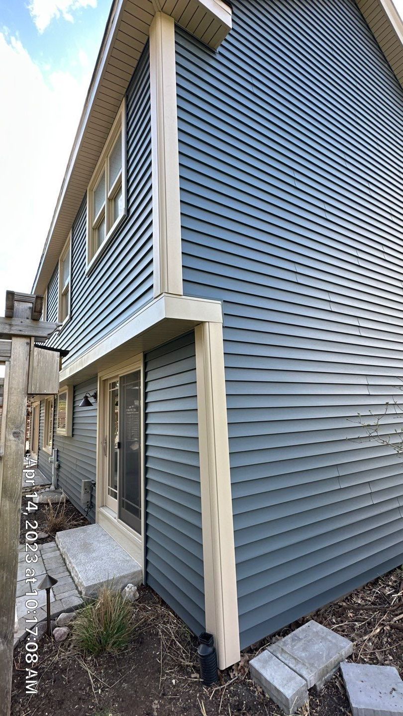 Siding Installation using Alside Charter Oak by Pro Home Services Inc