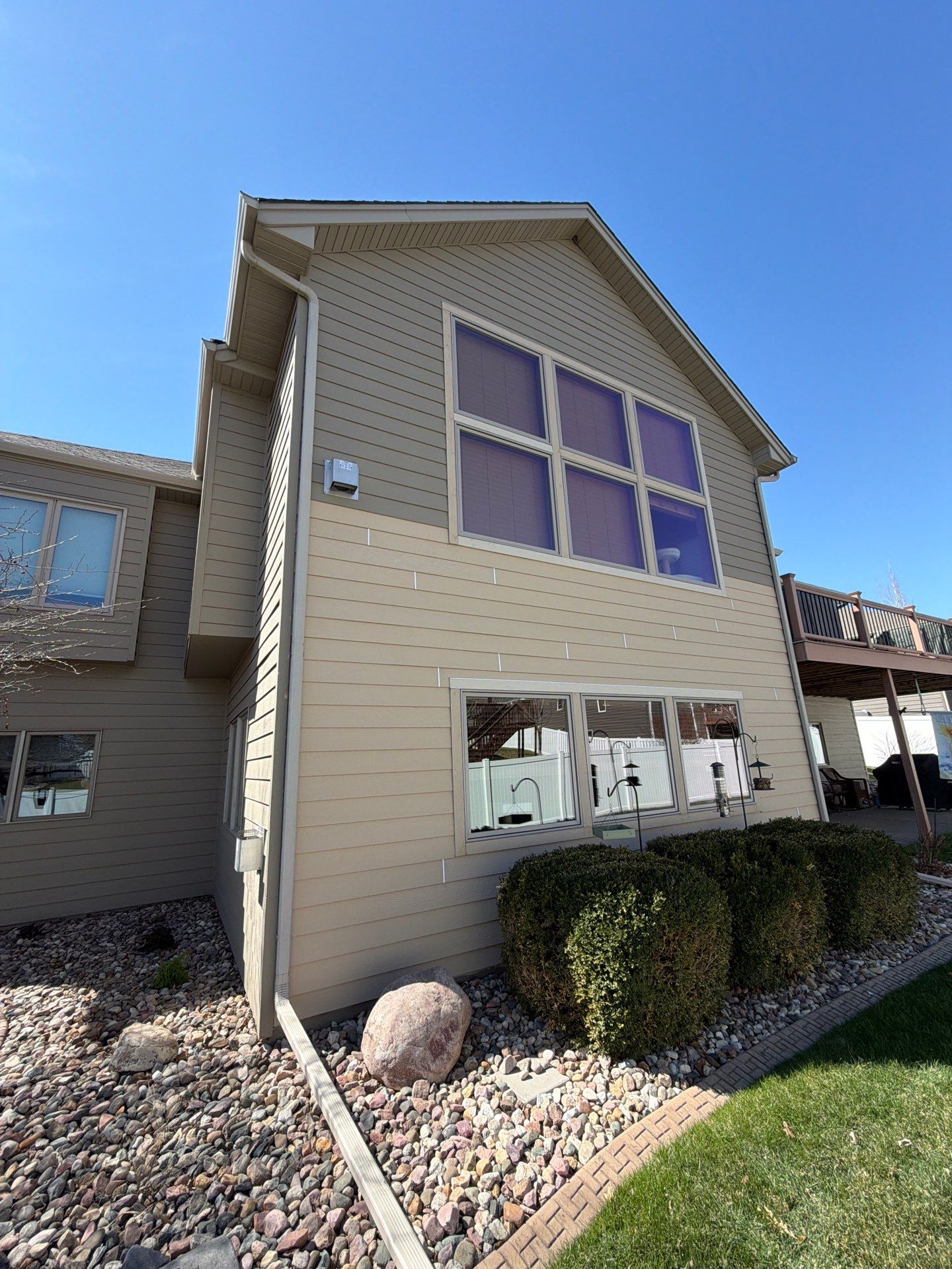 Residential Exterior Painting and Siding Refresh in Sioux Falls by Select Painting, Coatings & Garage Cabinets