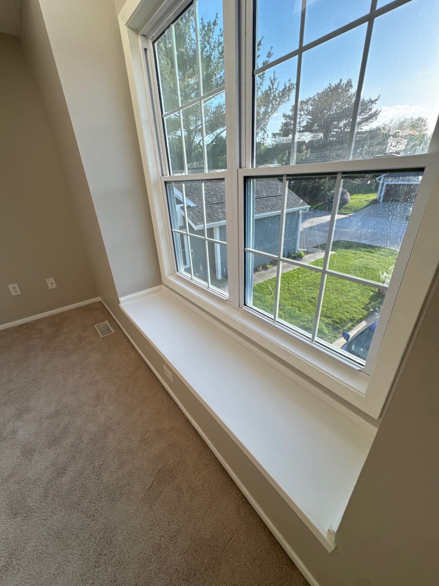 Condo Repaint Walls in Urbandale by Midwest Paint LLC