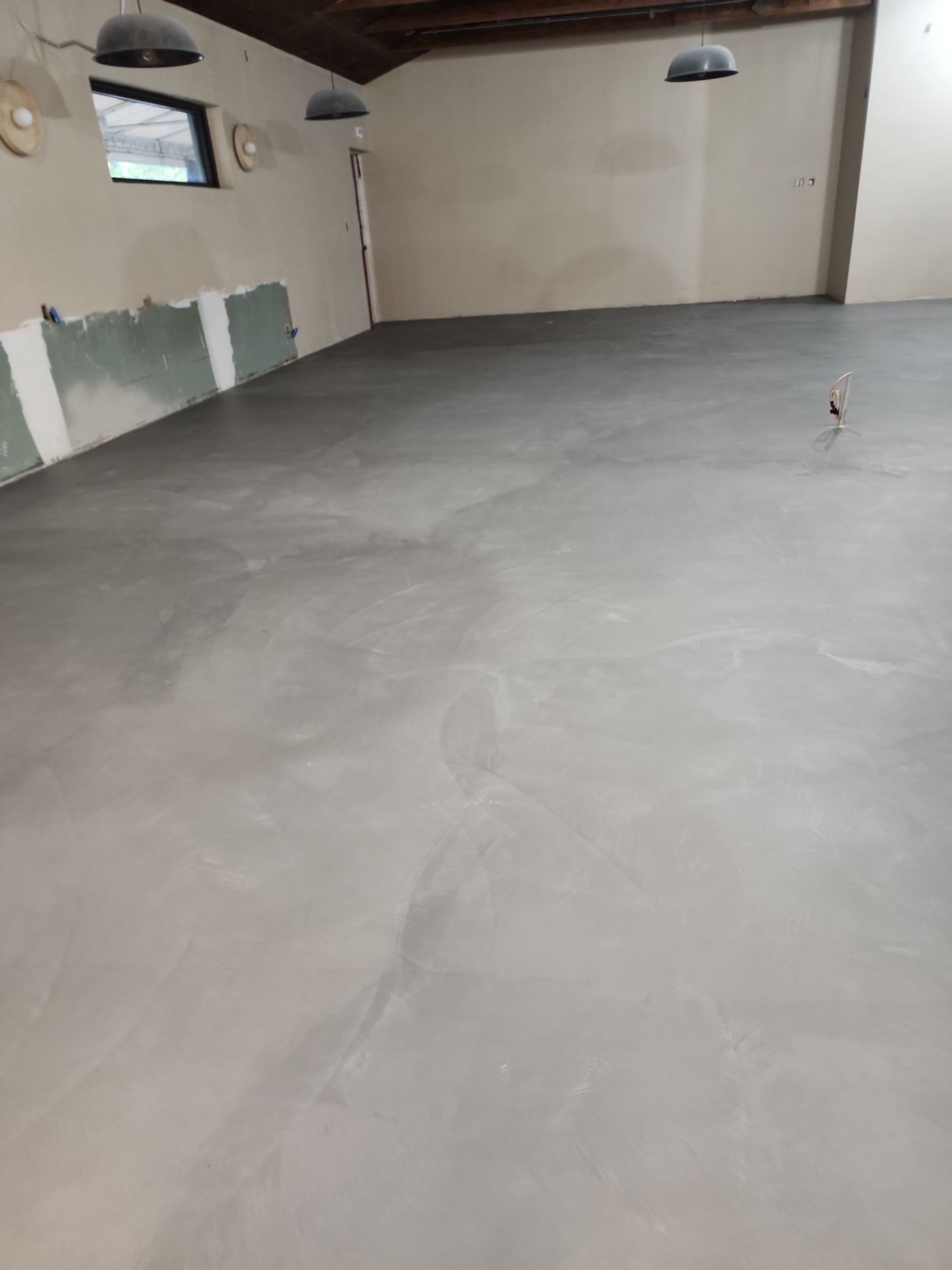 Machialina Restaurant Microtopping by Seamless Surfaces