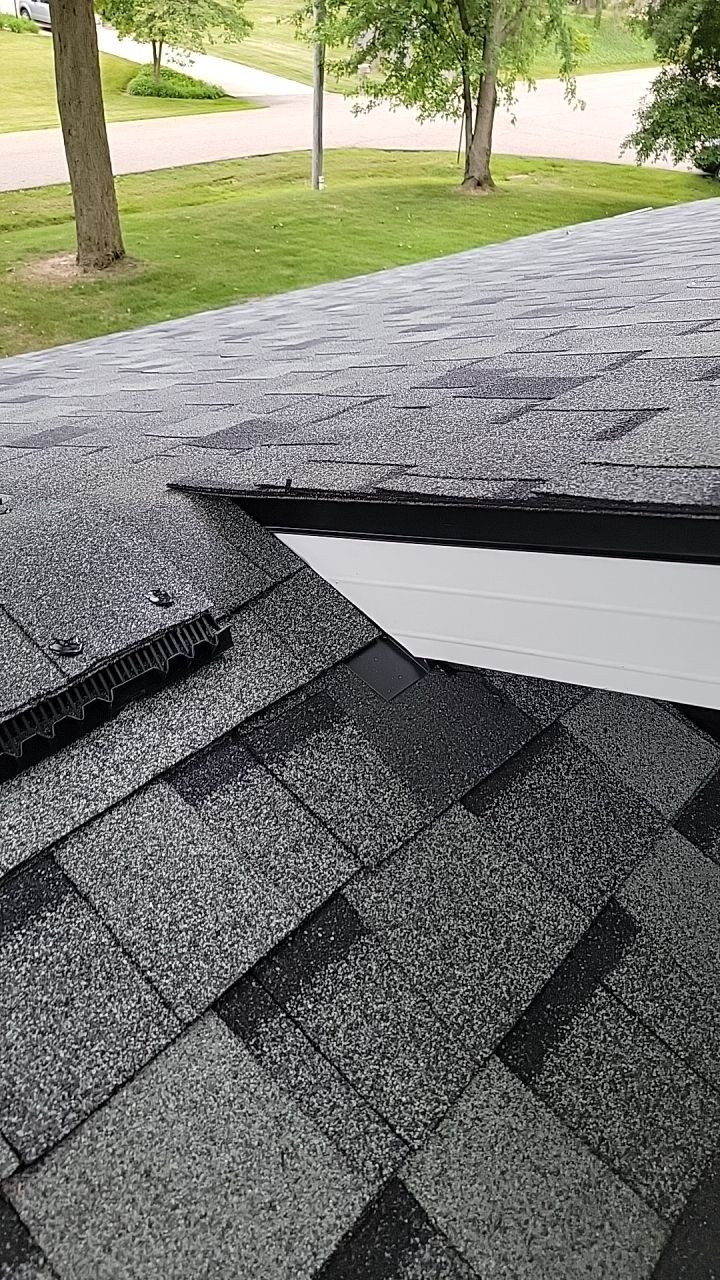 Atlas Pinnacle Pristine Scotchgard: Hearthstone Drip Edge: Black by Eagle Eye Roofing