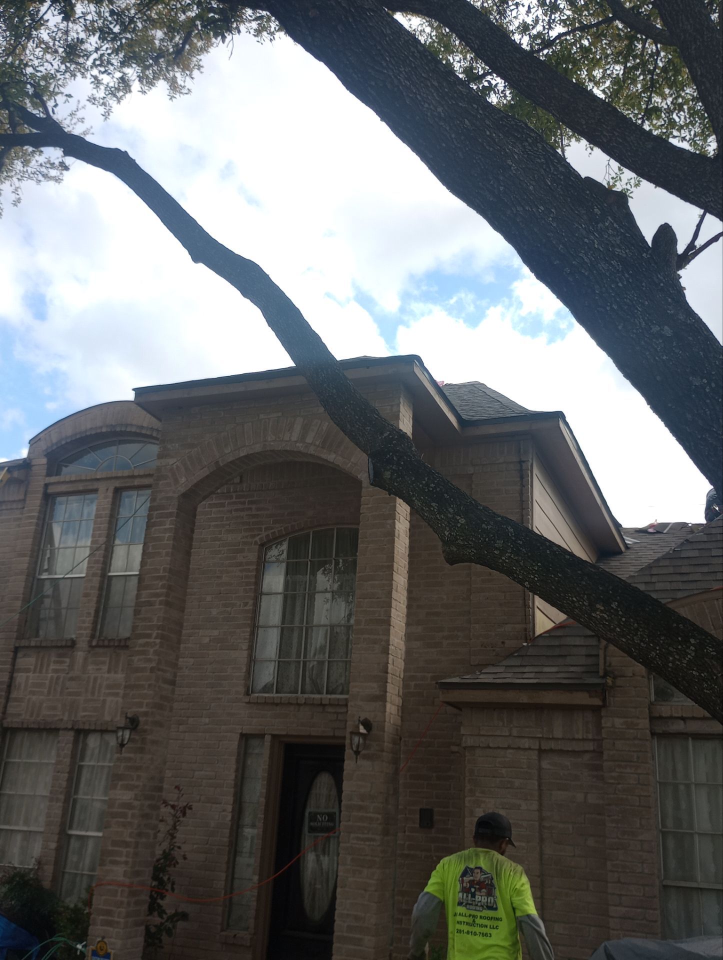 Residential Roofing Repair using Owen's Corning Duration (Lifetime) Shingles by Roof Repair Company