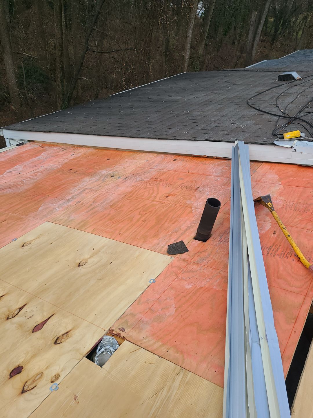 Falls Church: Residential Roof Replacement with CertainTeed Landmark Pro in Max Def Moire Black by RM Banning, Inc.