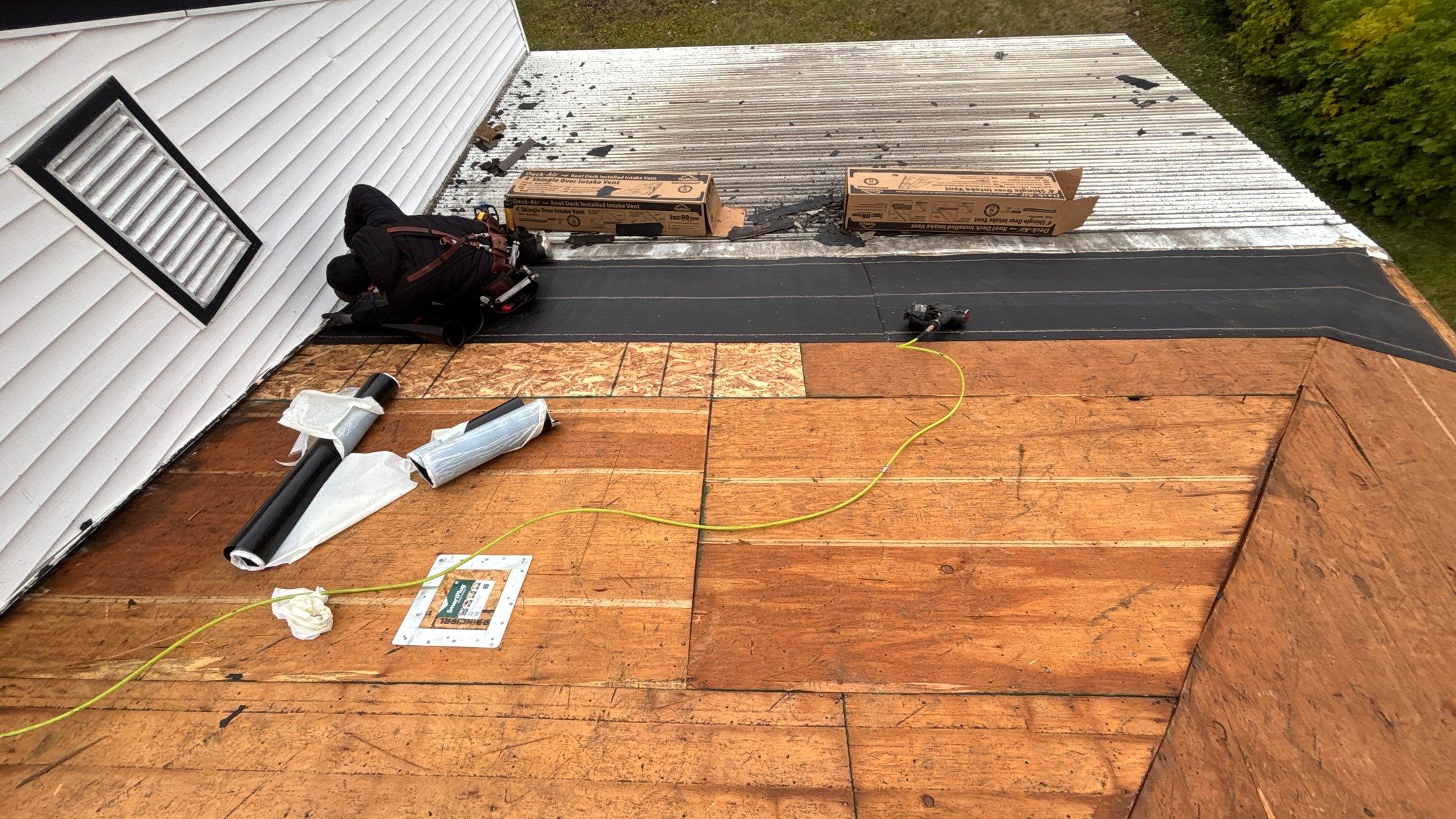 Roof Replacement using Owens Corning Brownwood by 180 Contractors