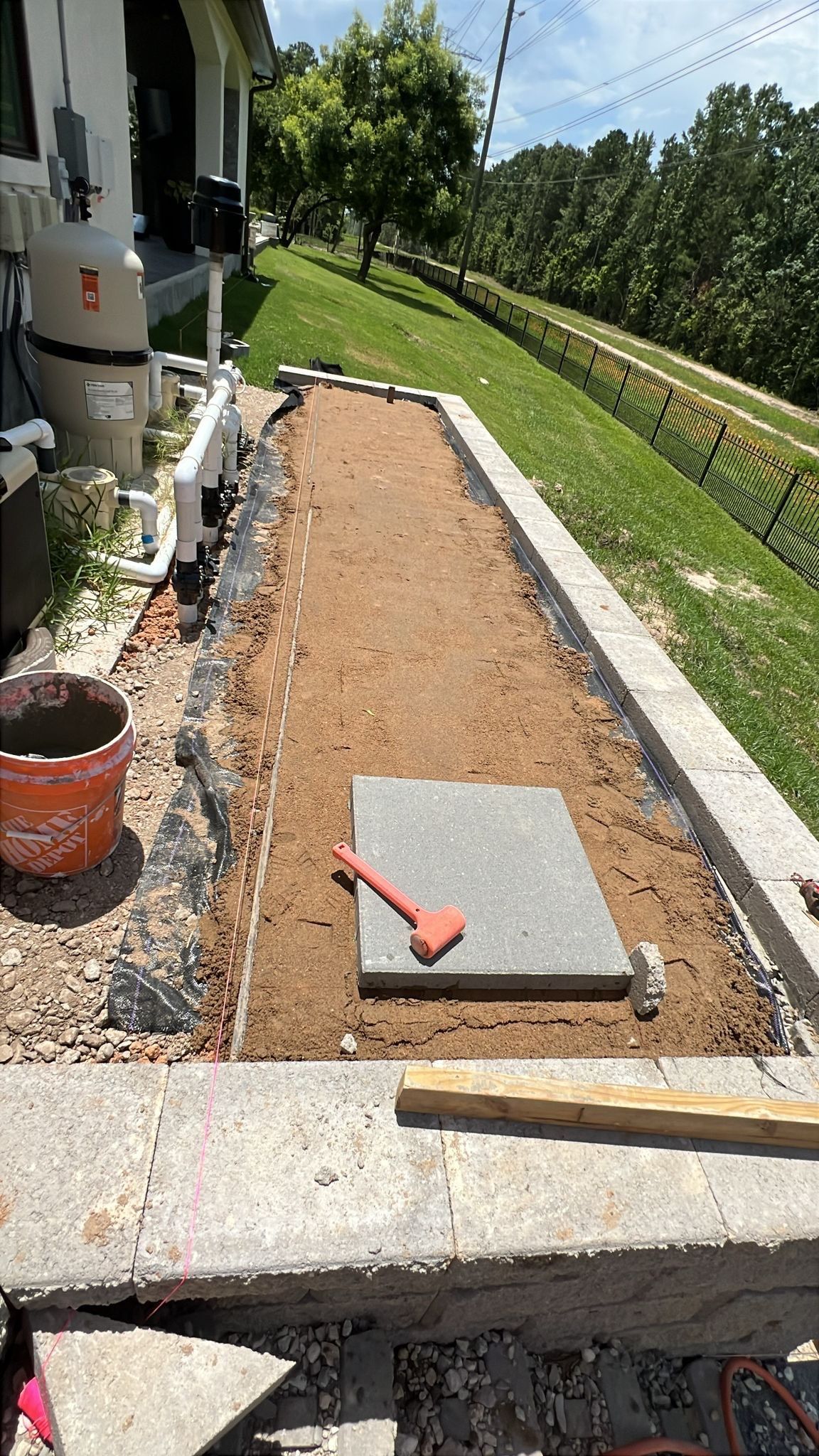 🏡 Duane’s Complete Retainer Wall & Hardscape Walkway by Texas Urban Elements