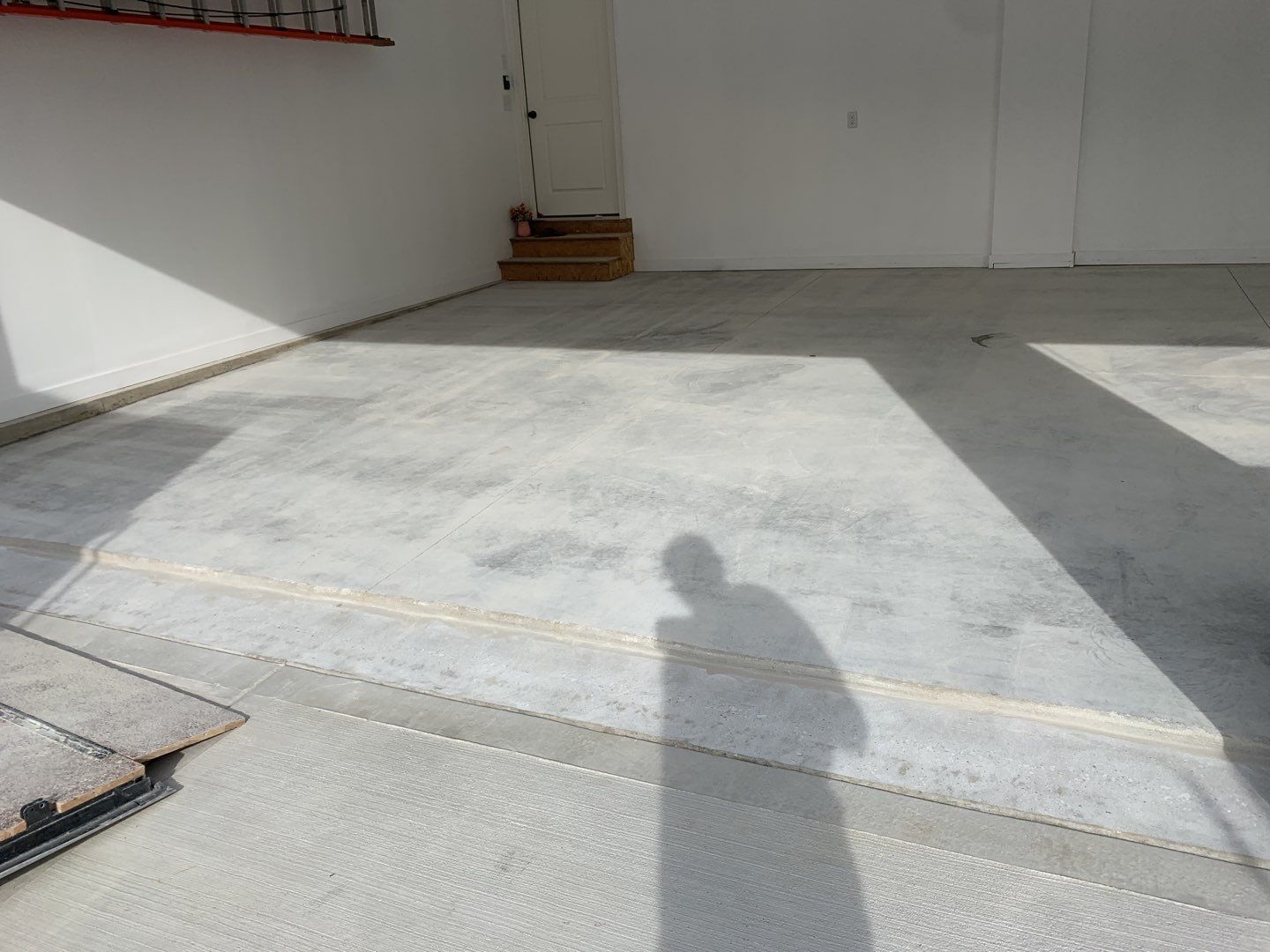 Garage using Domino  by Select Painting, Coatings & Garage Cabinets